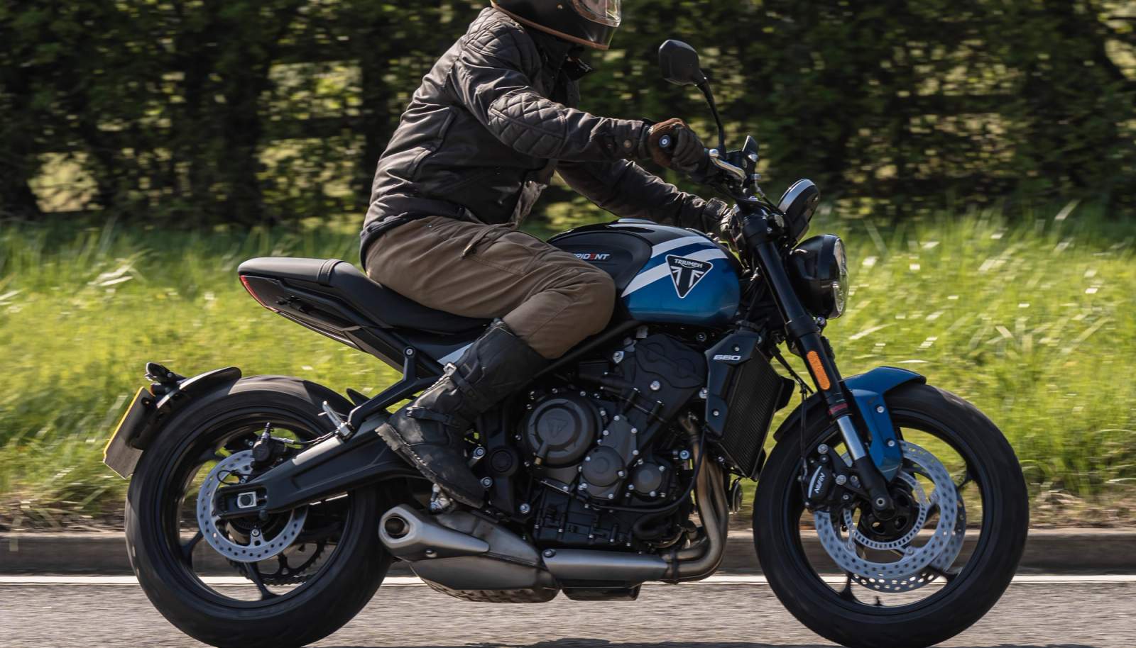 Trident 660