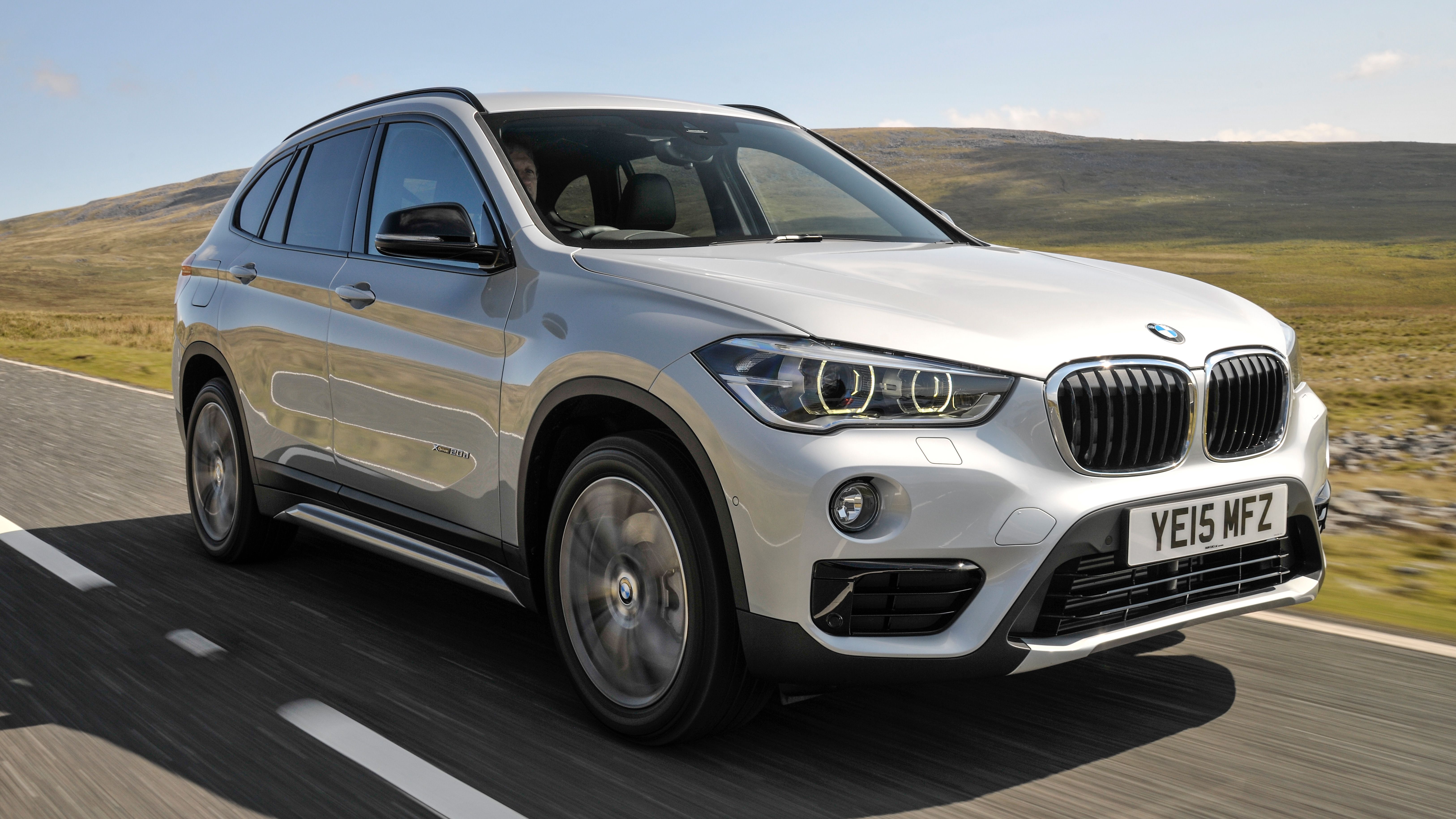 BMW X1 review image