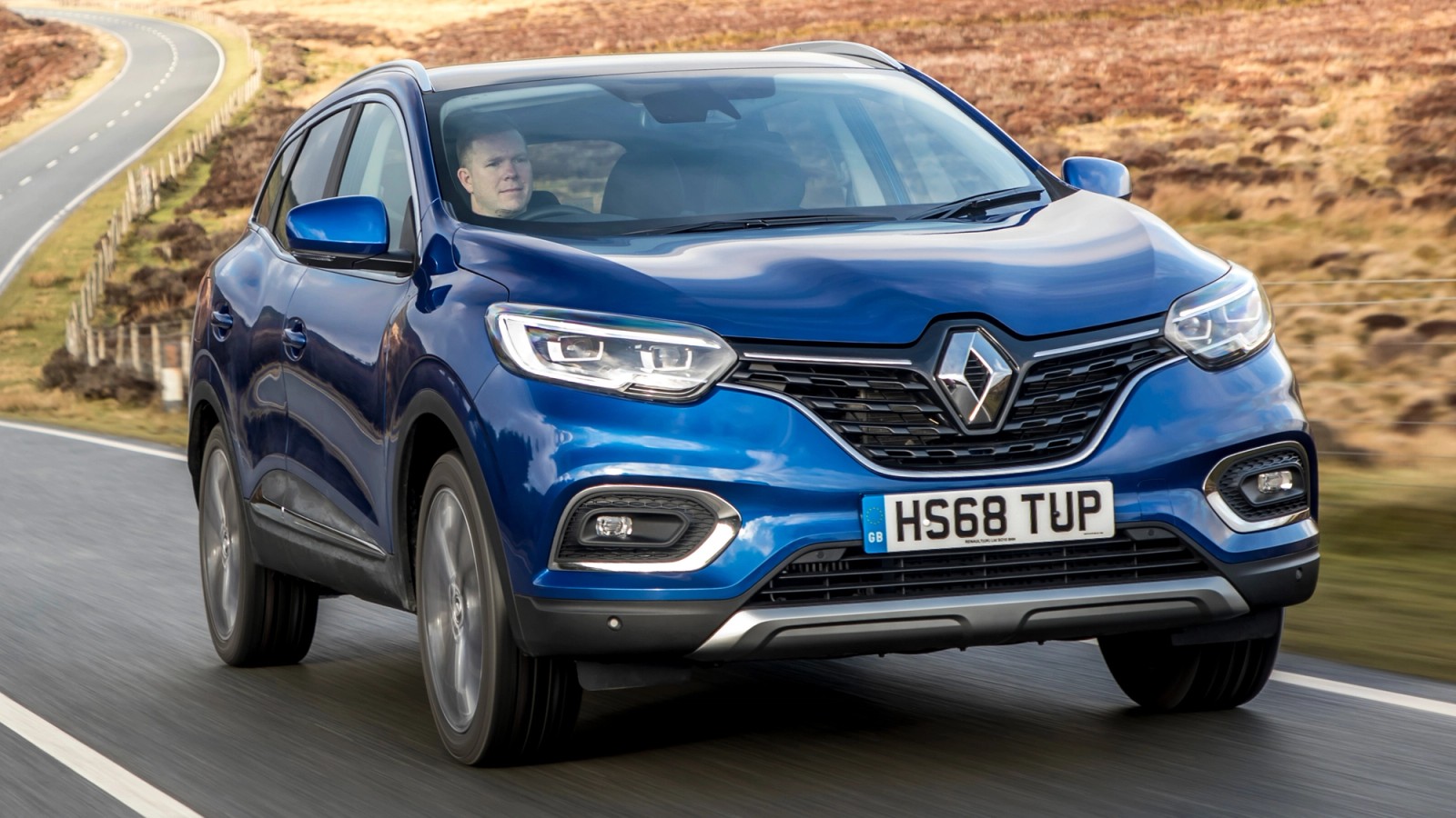 Renault Kadjar front driving