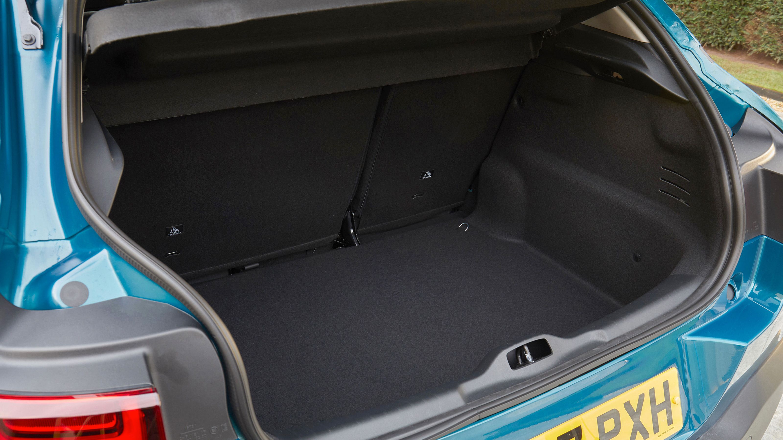 Citroen C4 boot space