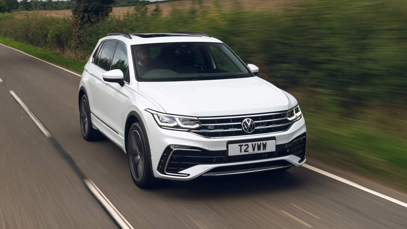 Volkswagen Tiguan review image