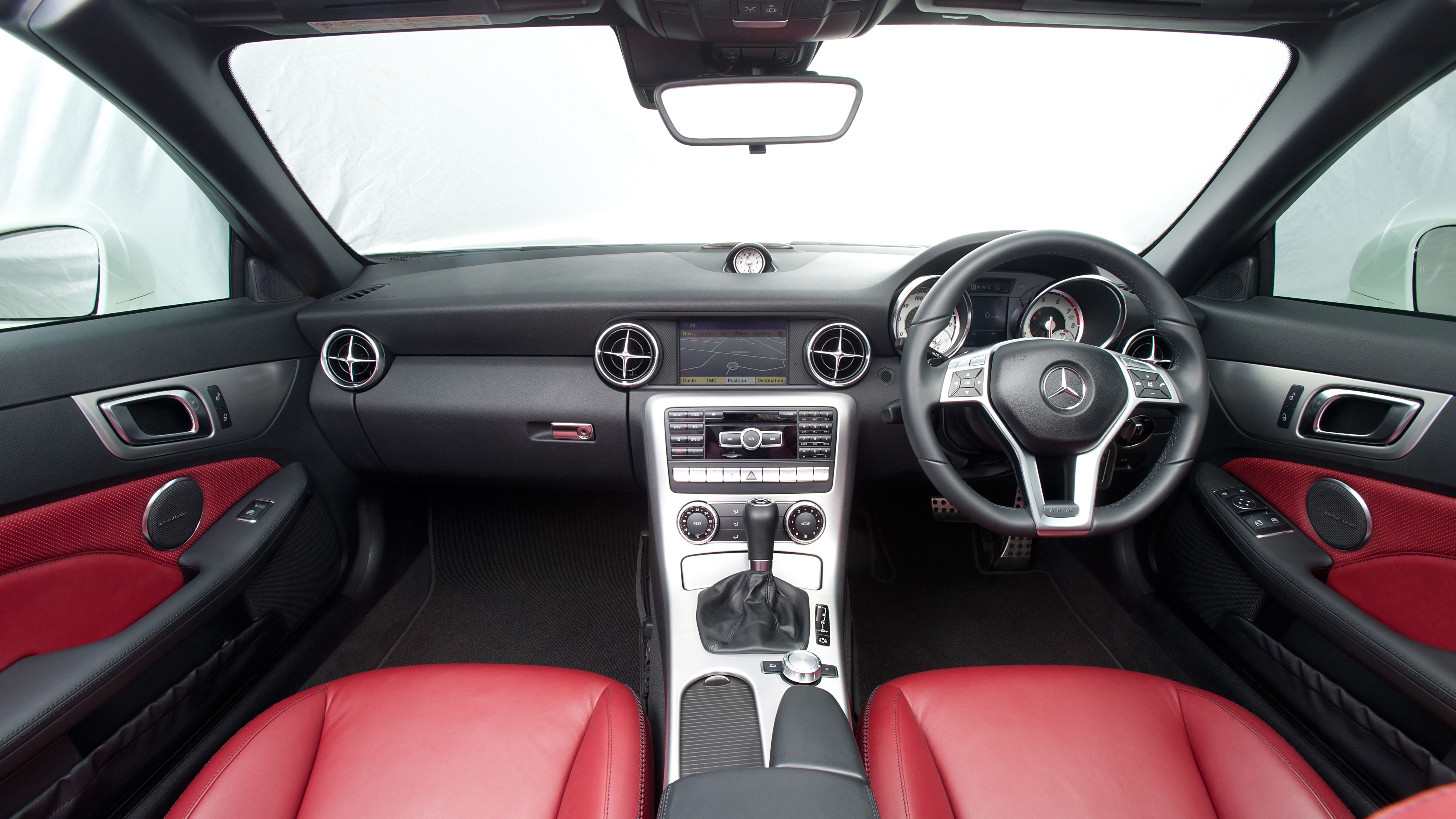 Mercedes SLK interior