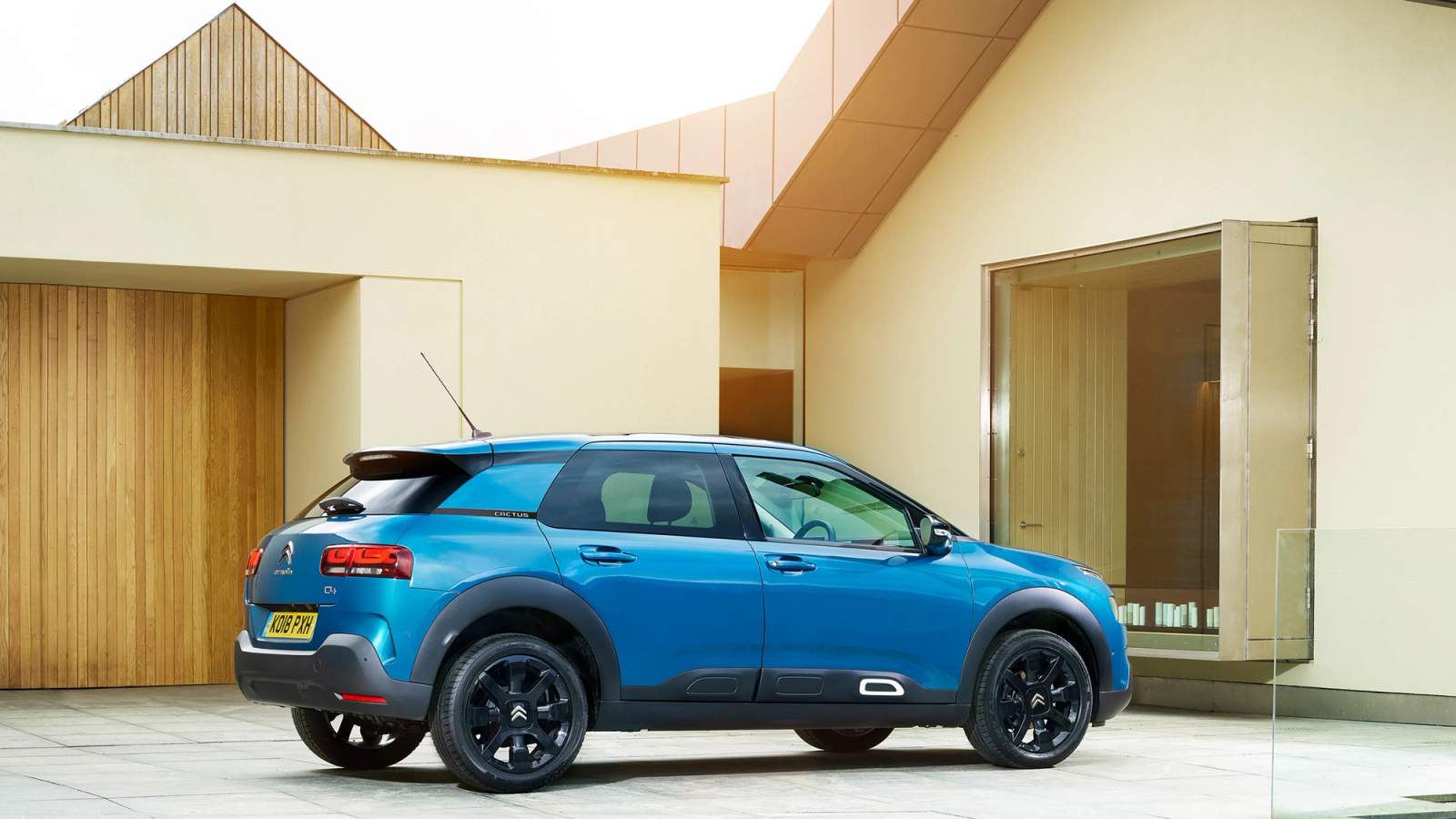 Blue Citroen C4