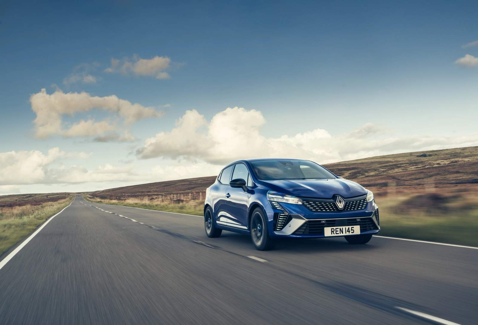 Blue Renault Clio