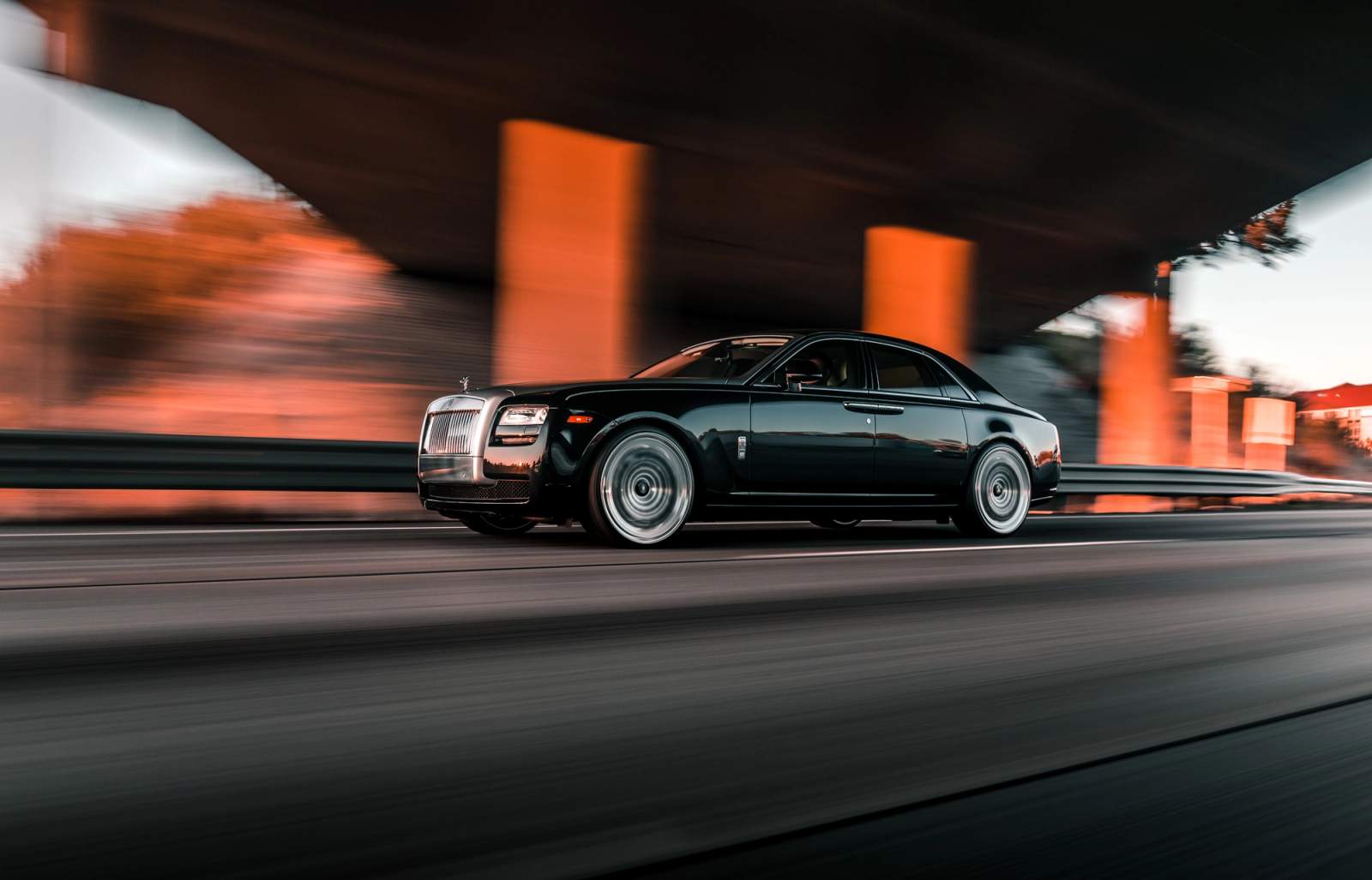 ROLLS-ROYCE PHANTOM