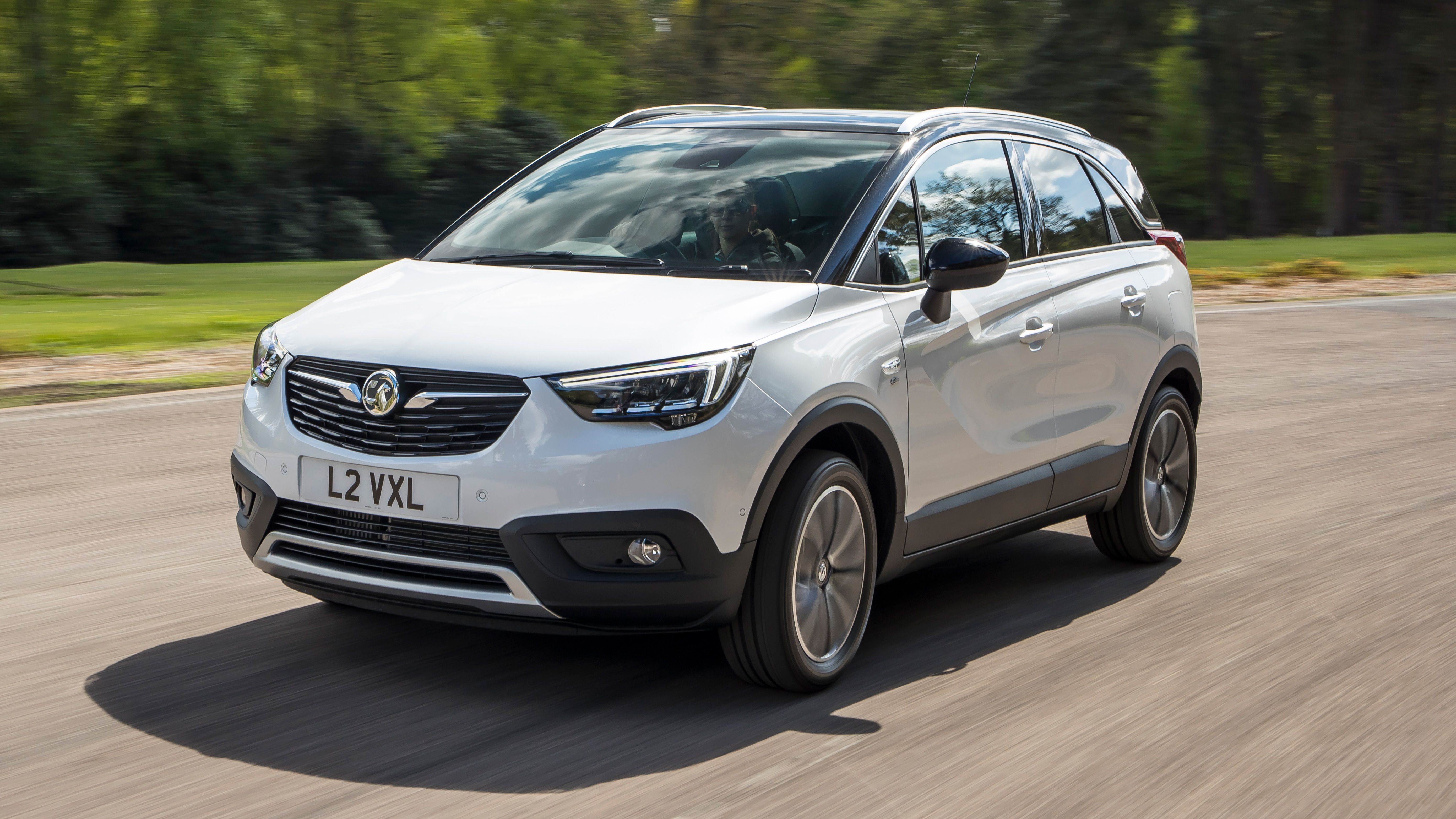 Vauxhall Crossland X review image