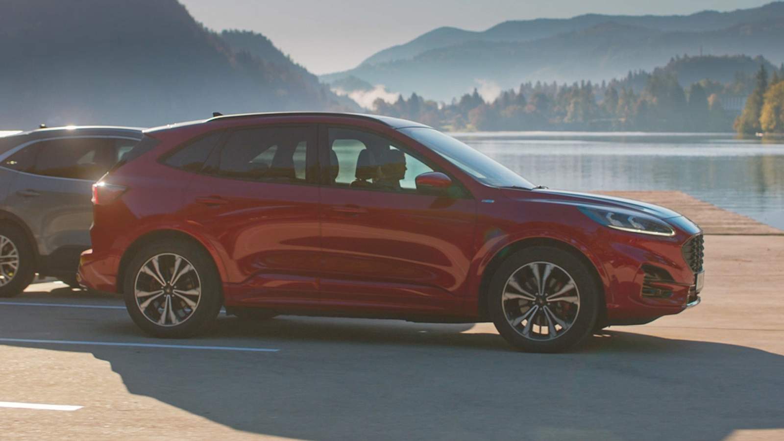 Ford Kuga driving