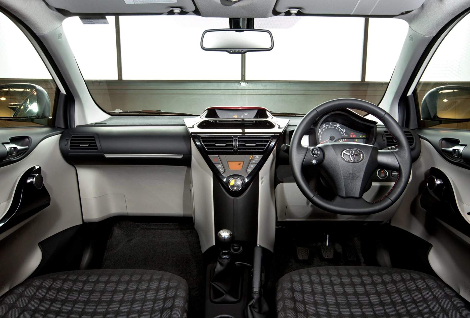 iq interior