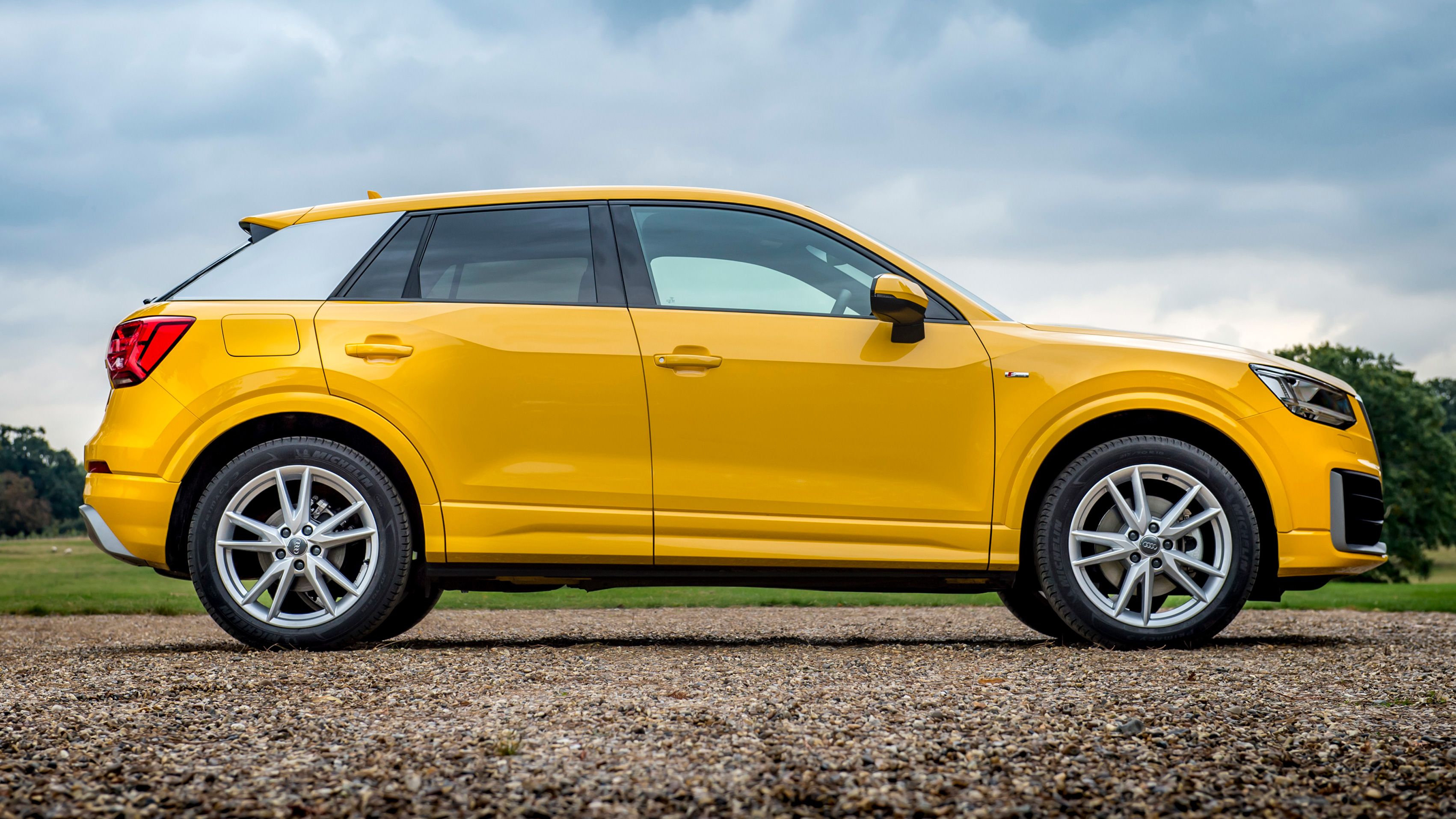 Audi Q2 side profile