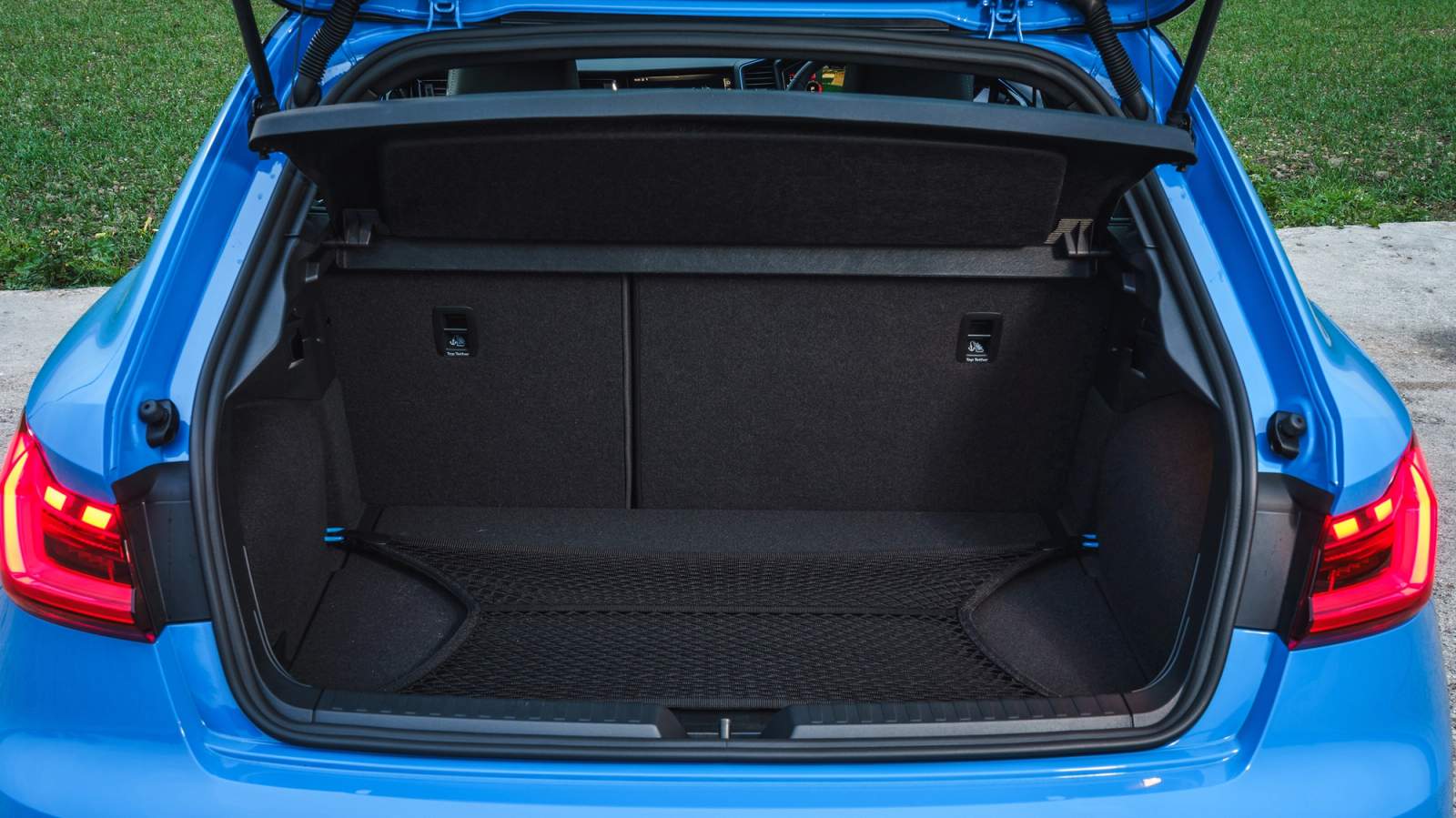 Audi A1 boot