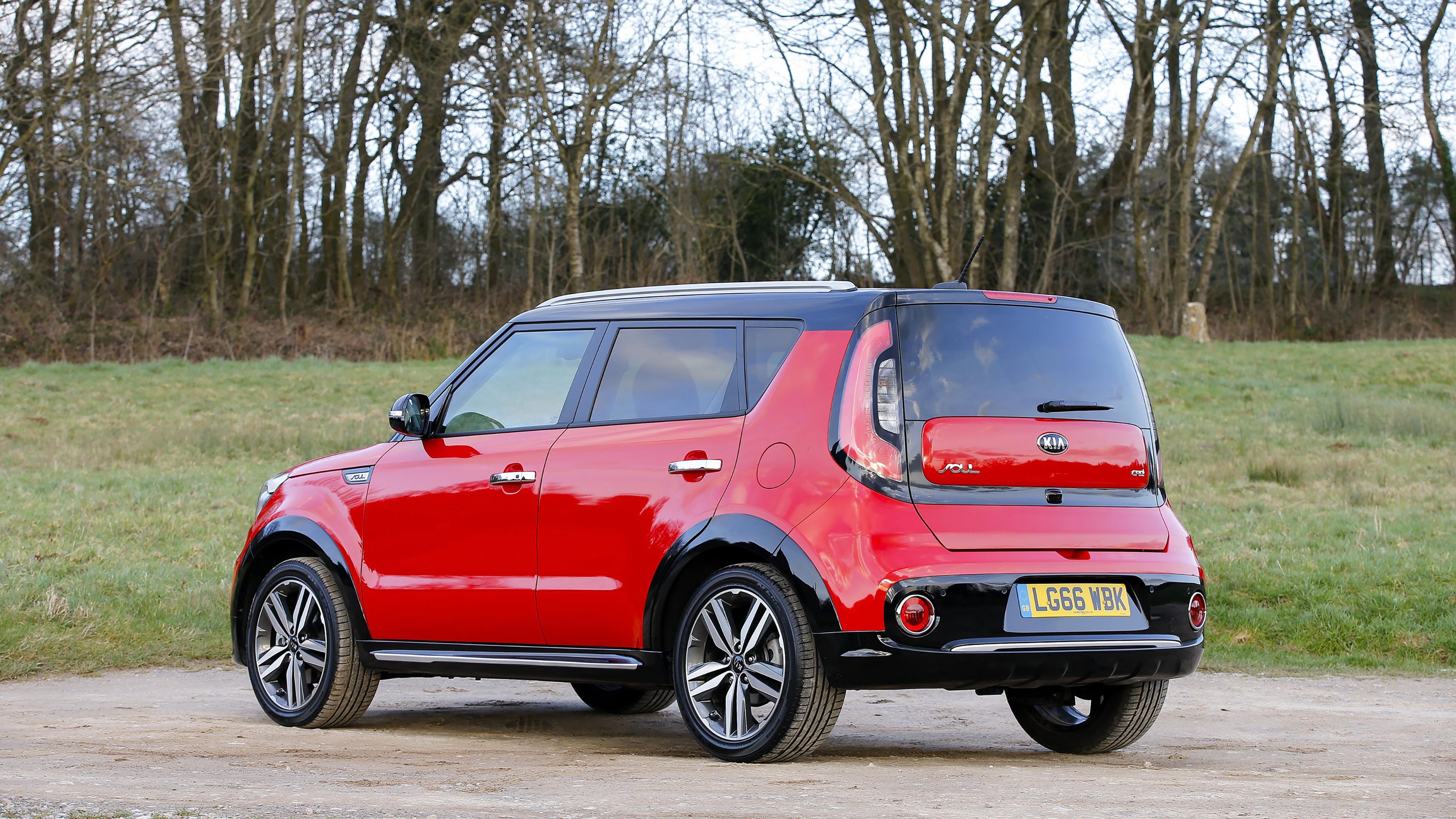 Red Kia Soul rear