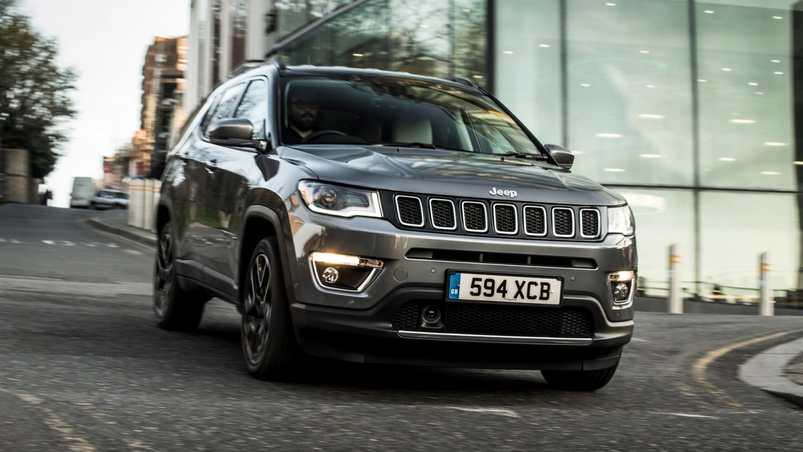 Jeep Compass driving