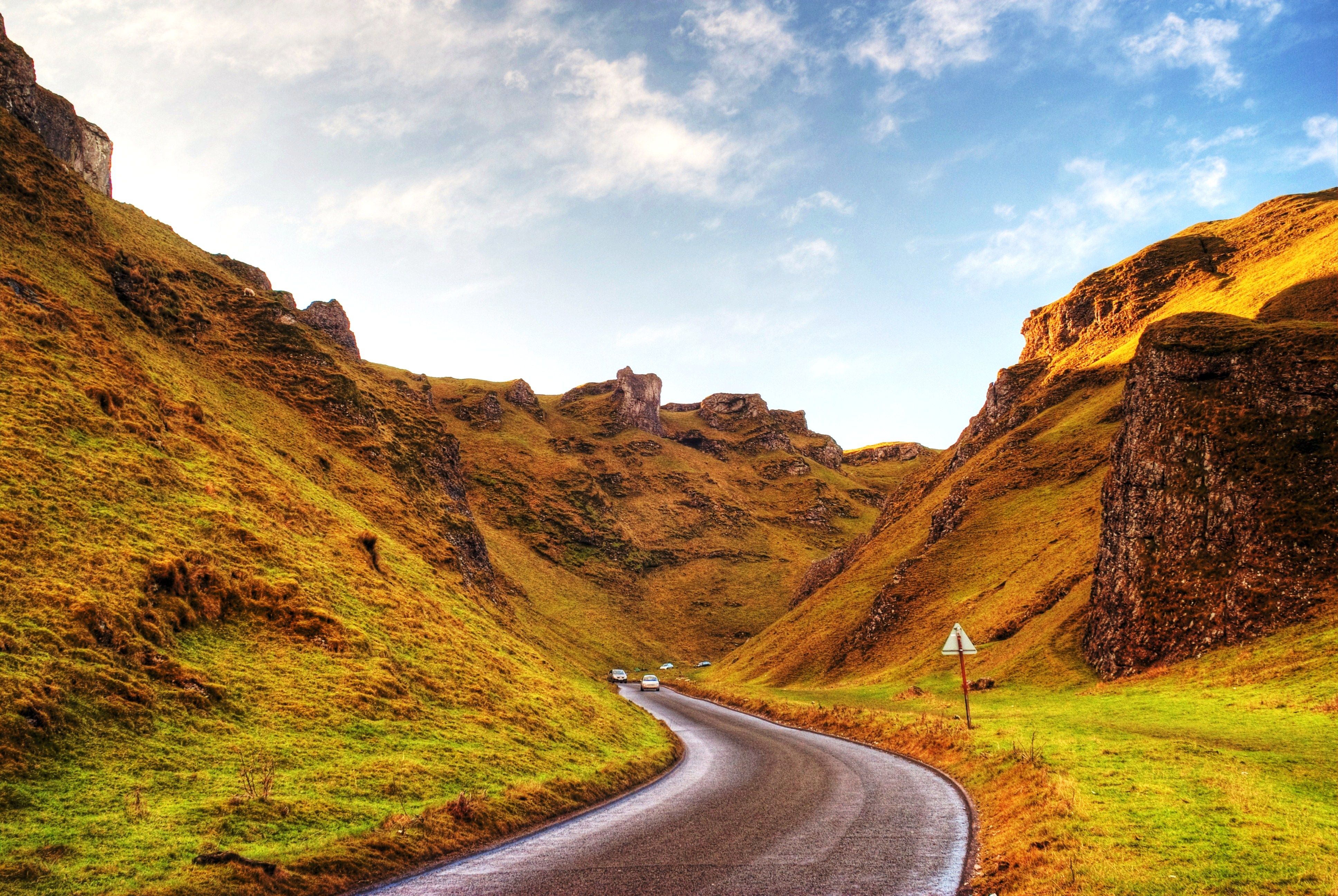 Winnat's Pass, Peak District