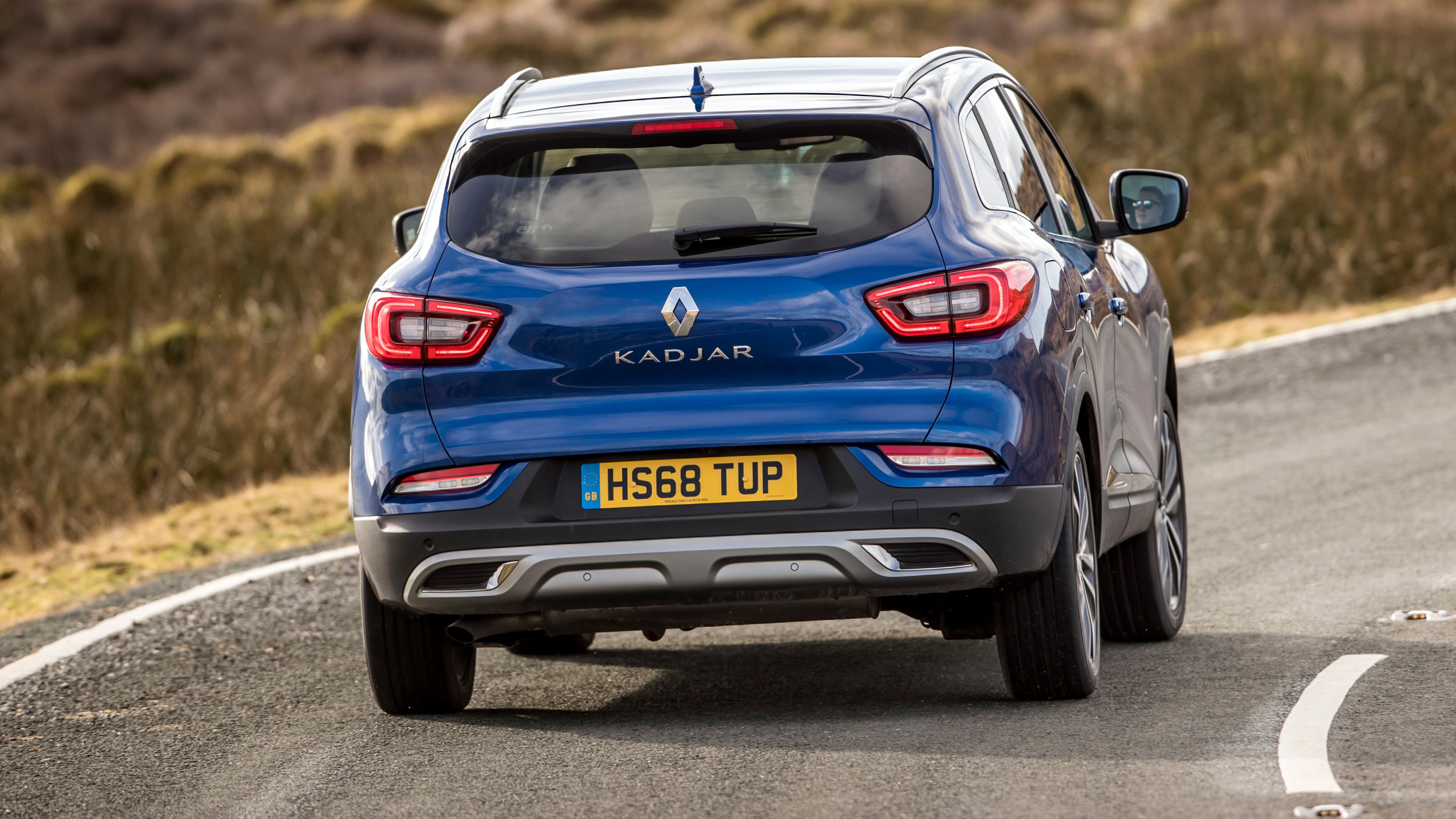 Renault Kadjar rear driving