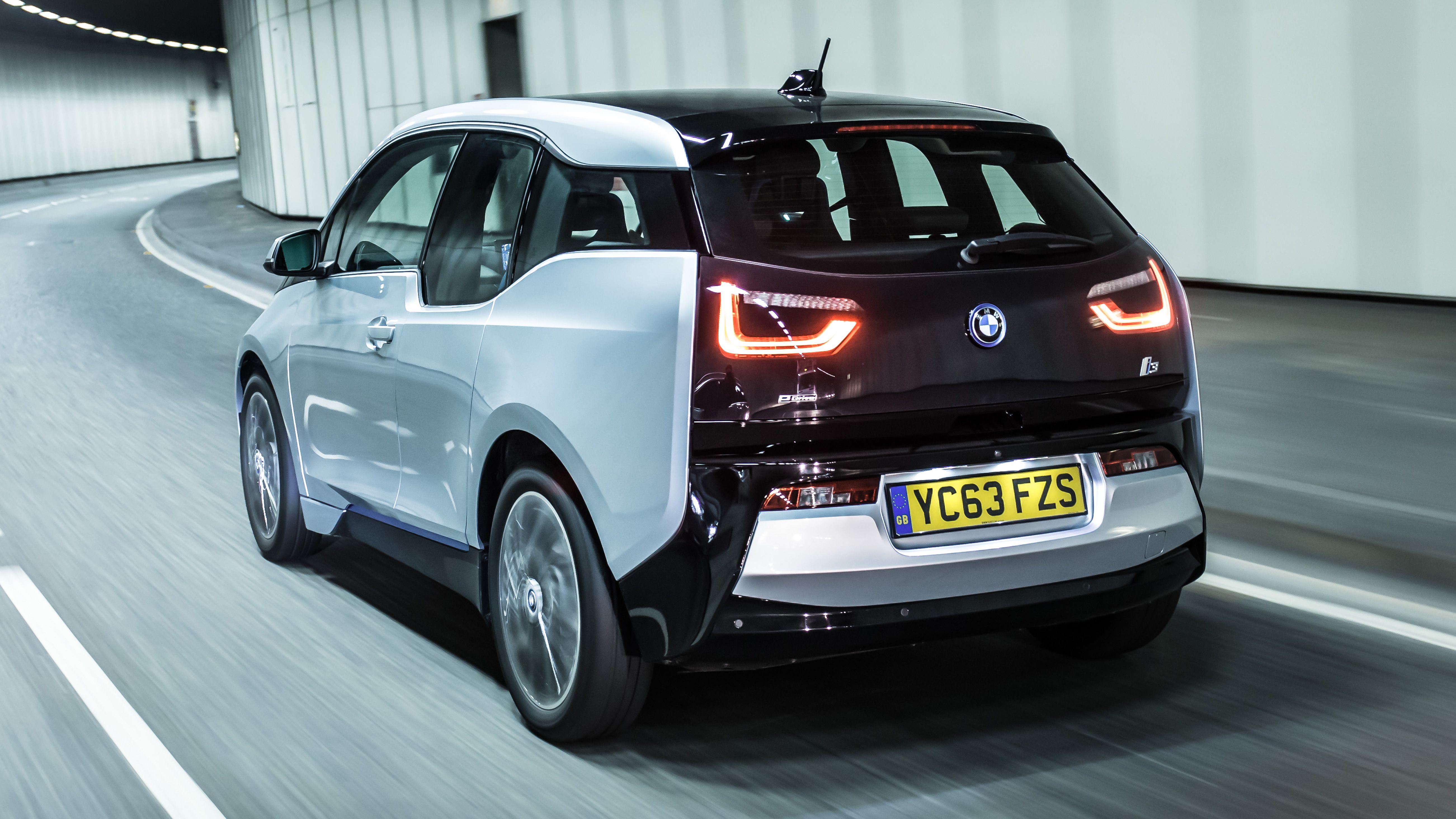 BMW i3 rear driving