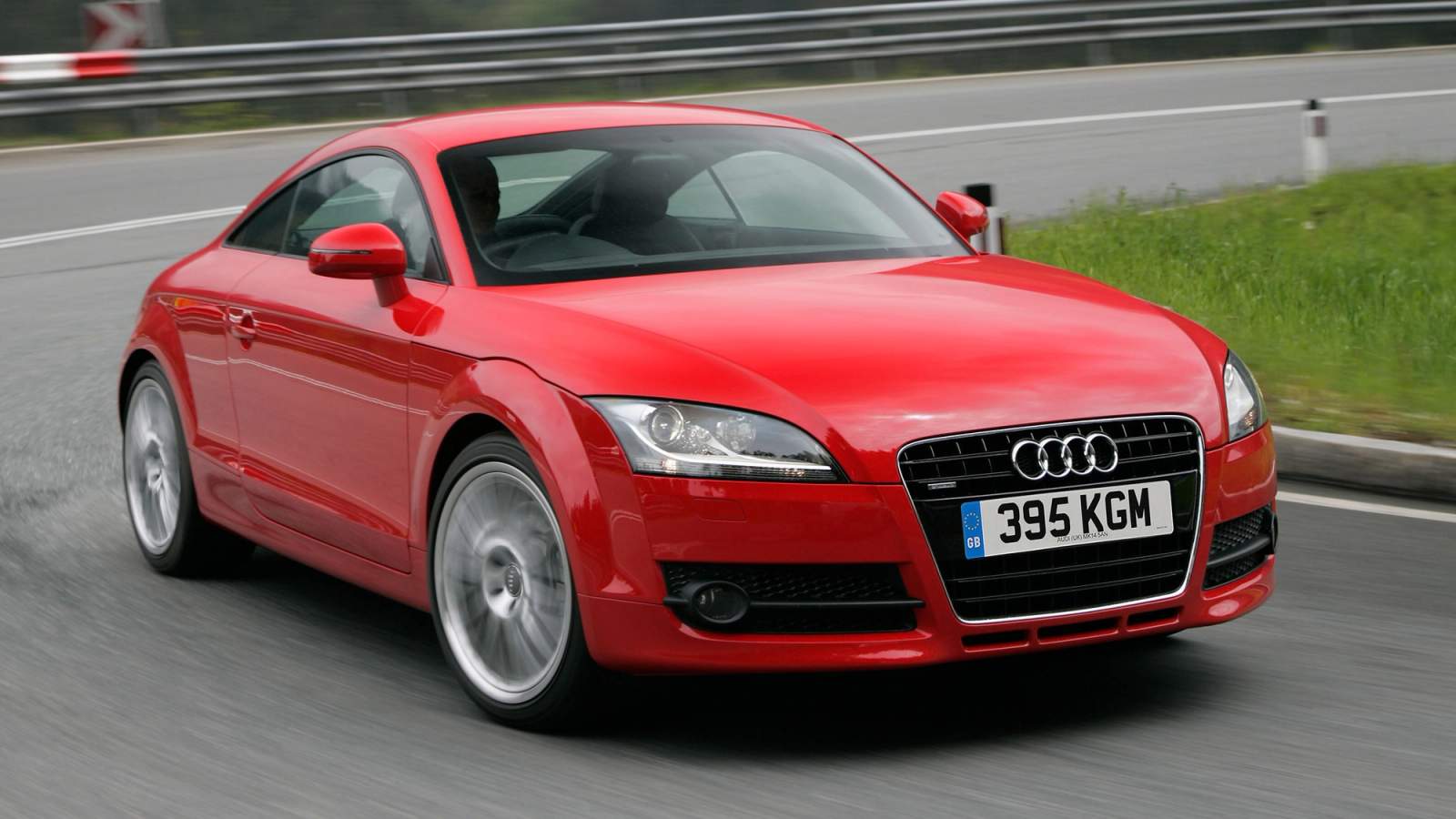 Audi TT exterior