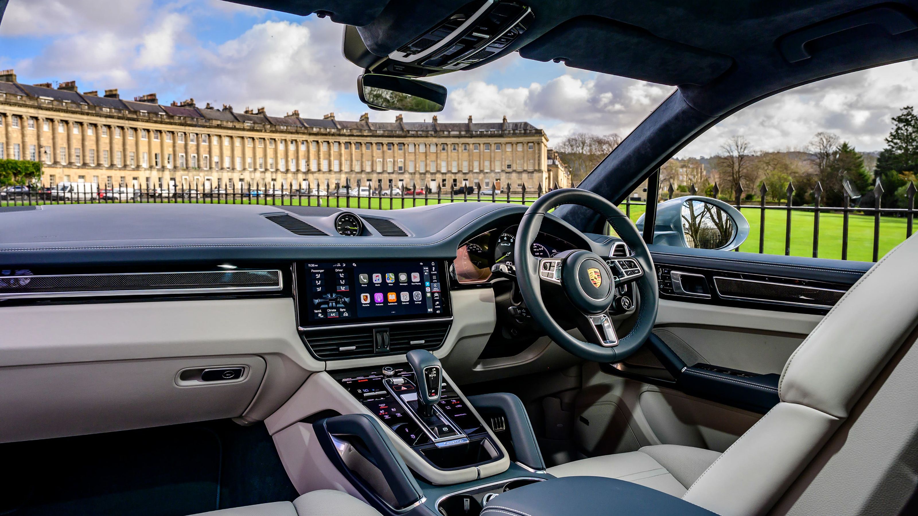 Porsche Cayenne interior