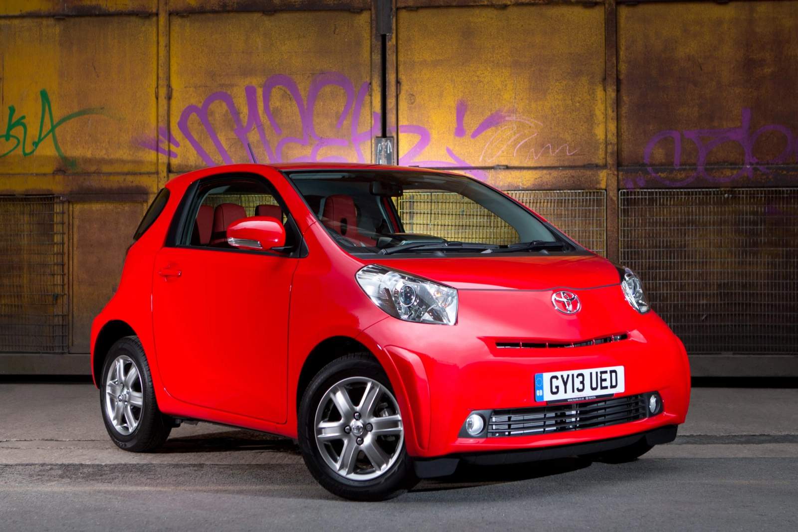 toyota iq