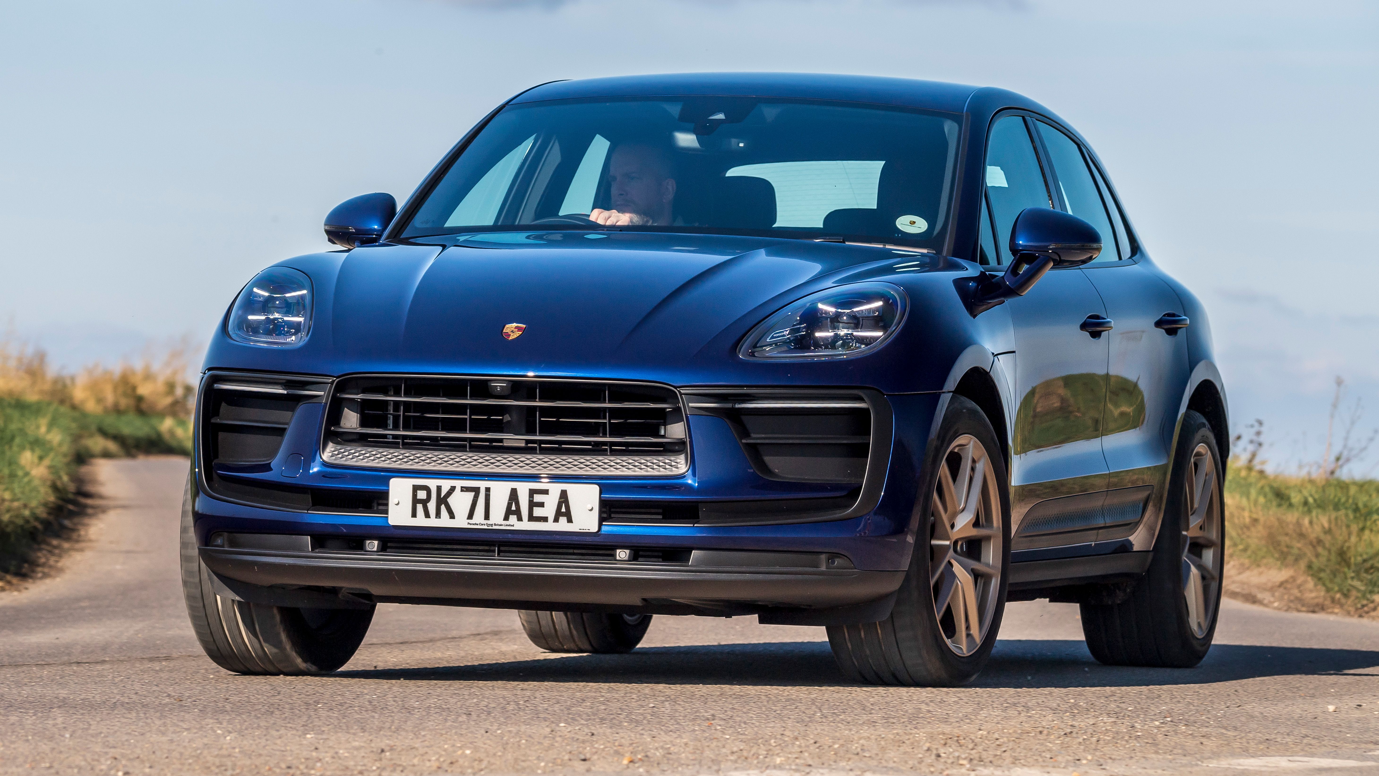 Porsche Macan driving