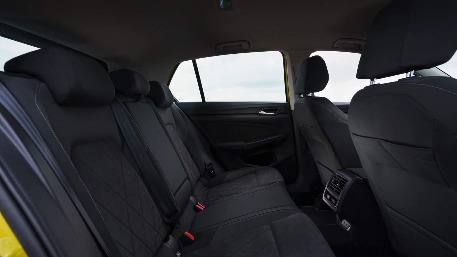 Volkswagen Golf rear seats