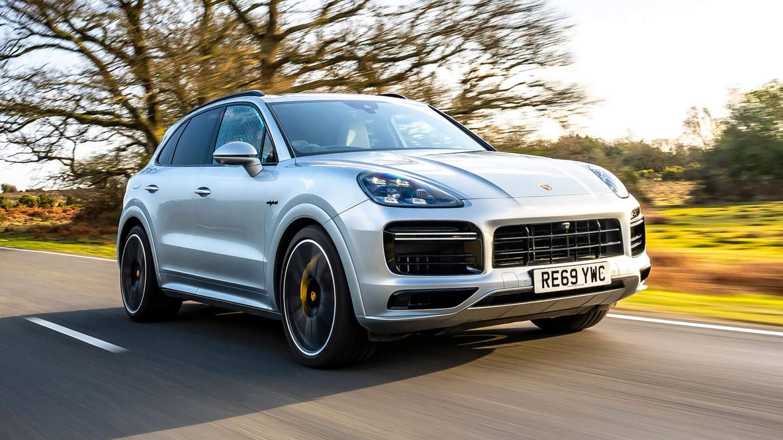 Porsche Cayenne review image