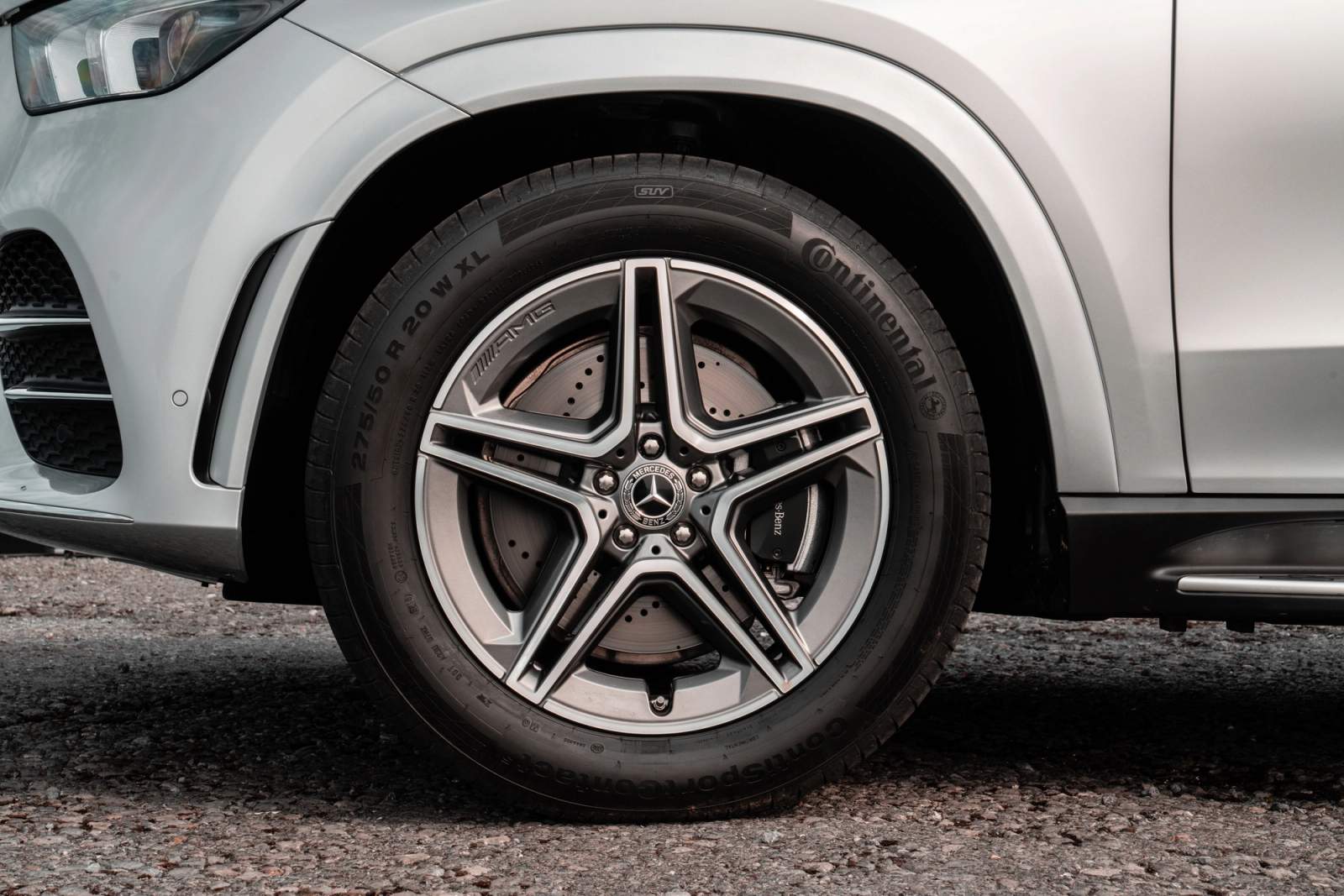 silver wheel