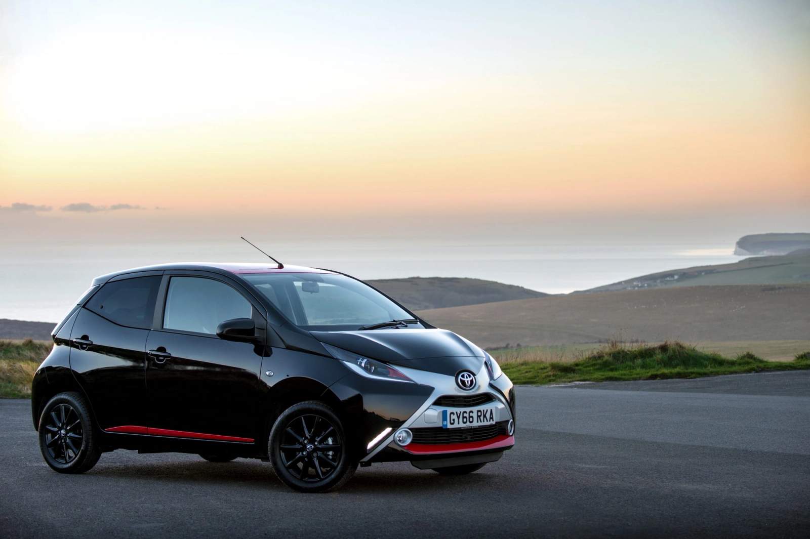 Black Toyota Aygo 