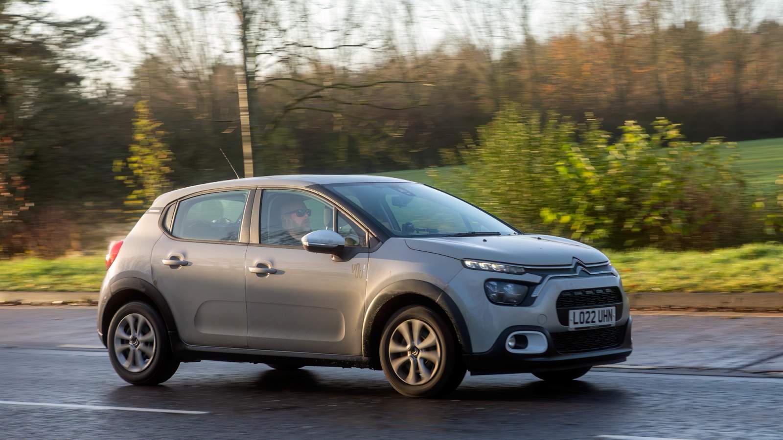 citroen on the road