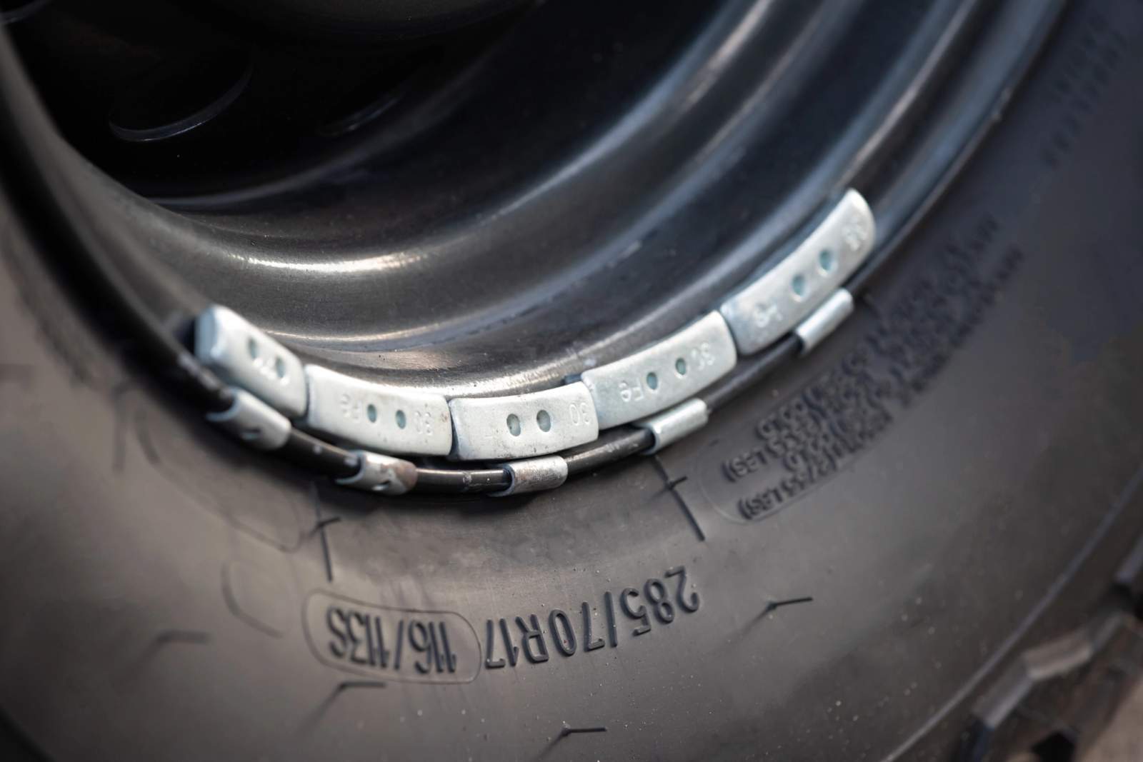 What does the writing on a car tyre mean?