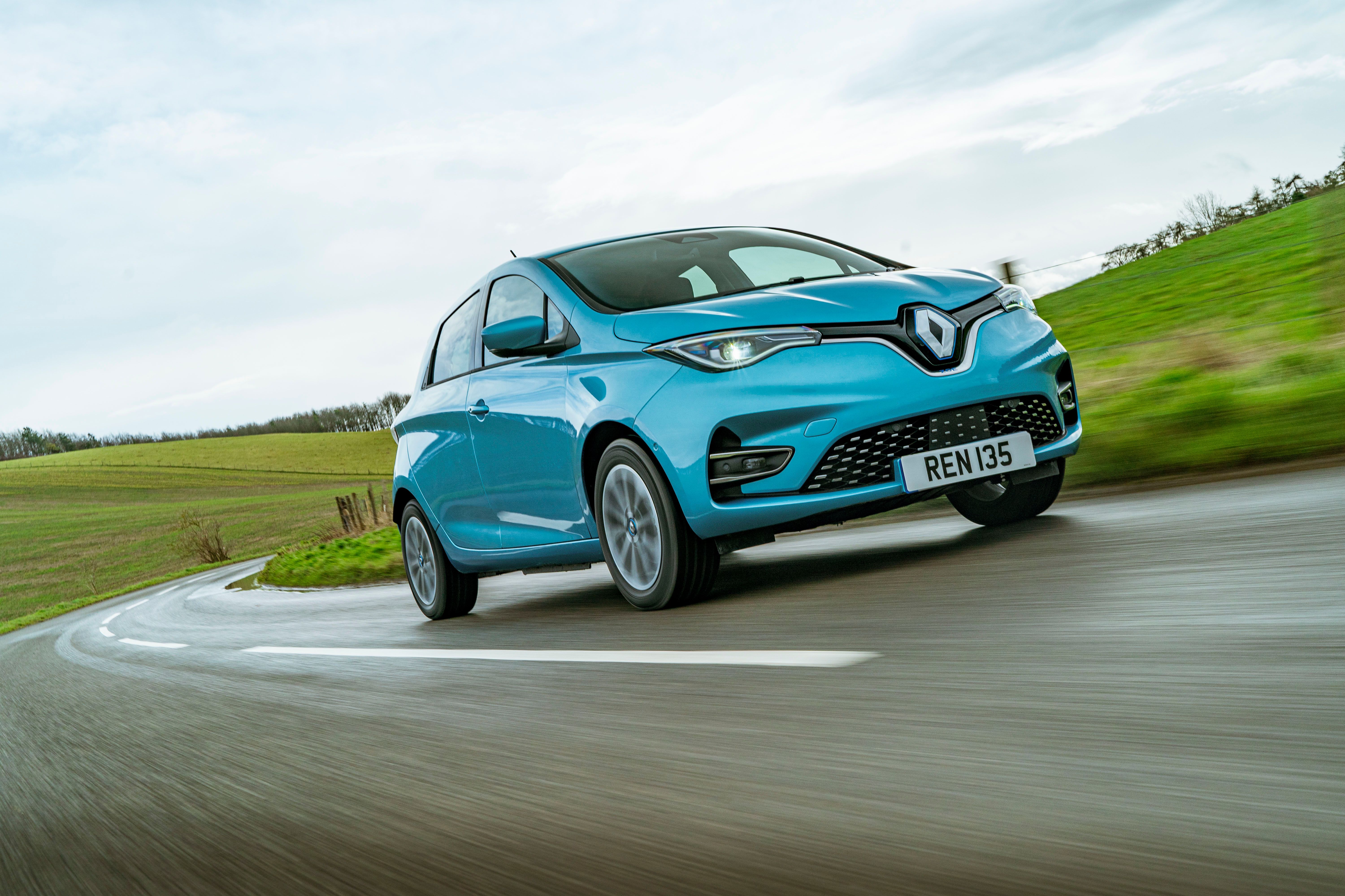Blue Renault Zoe driving