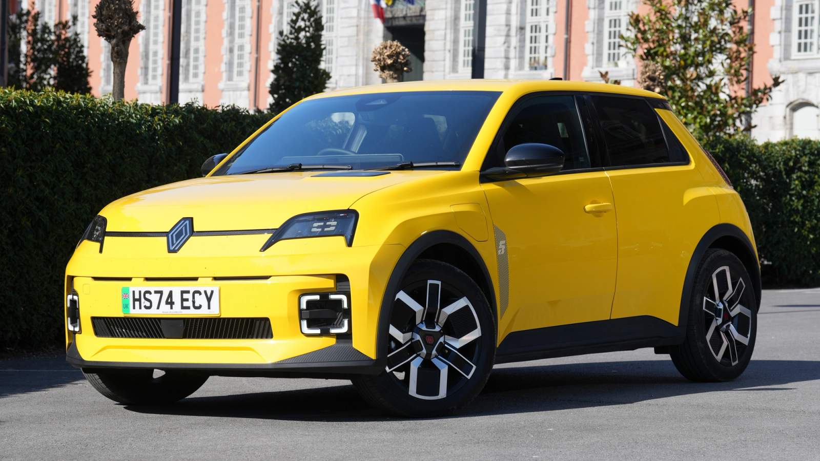 new Renault 5