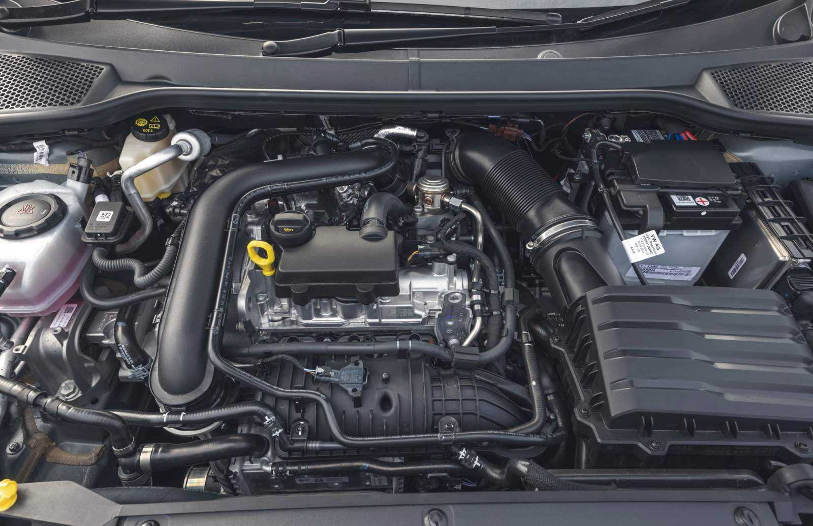 Petrol engine