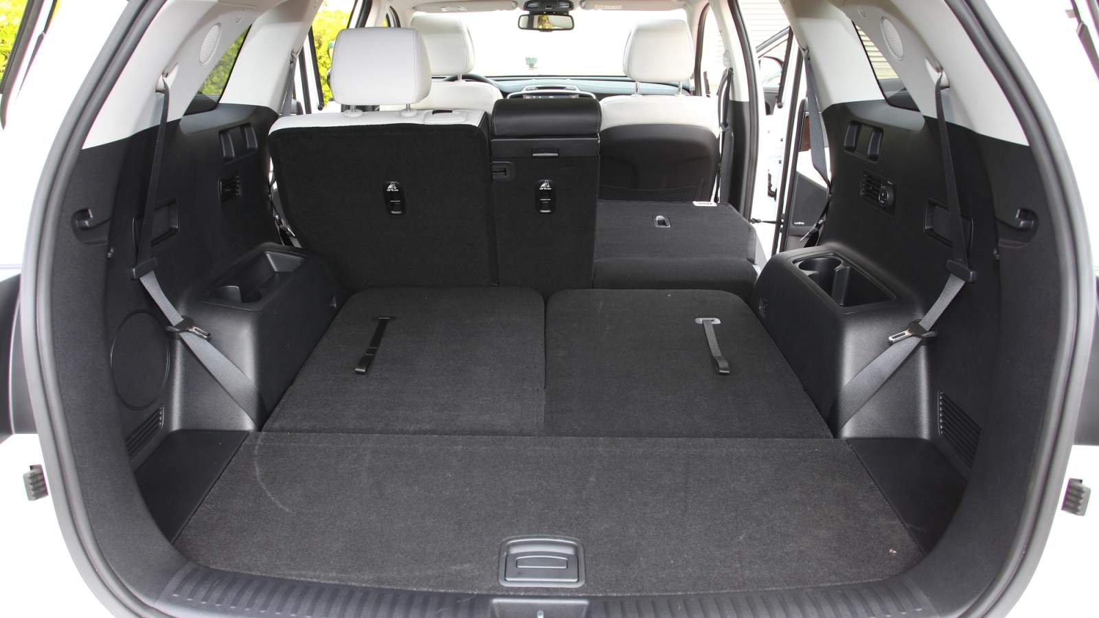Kia Sorento boot