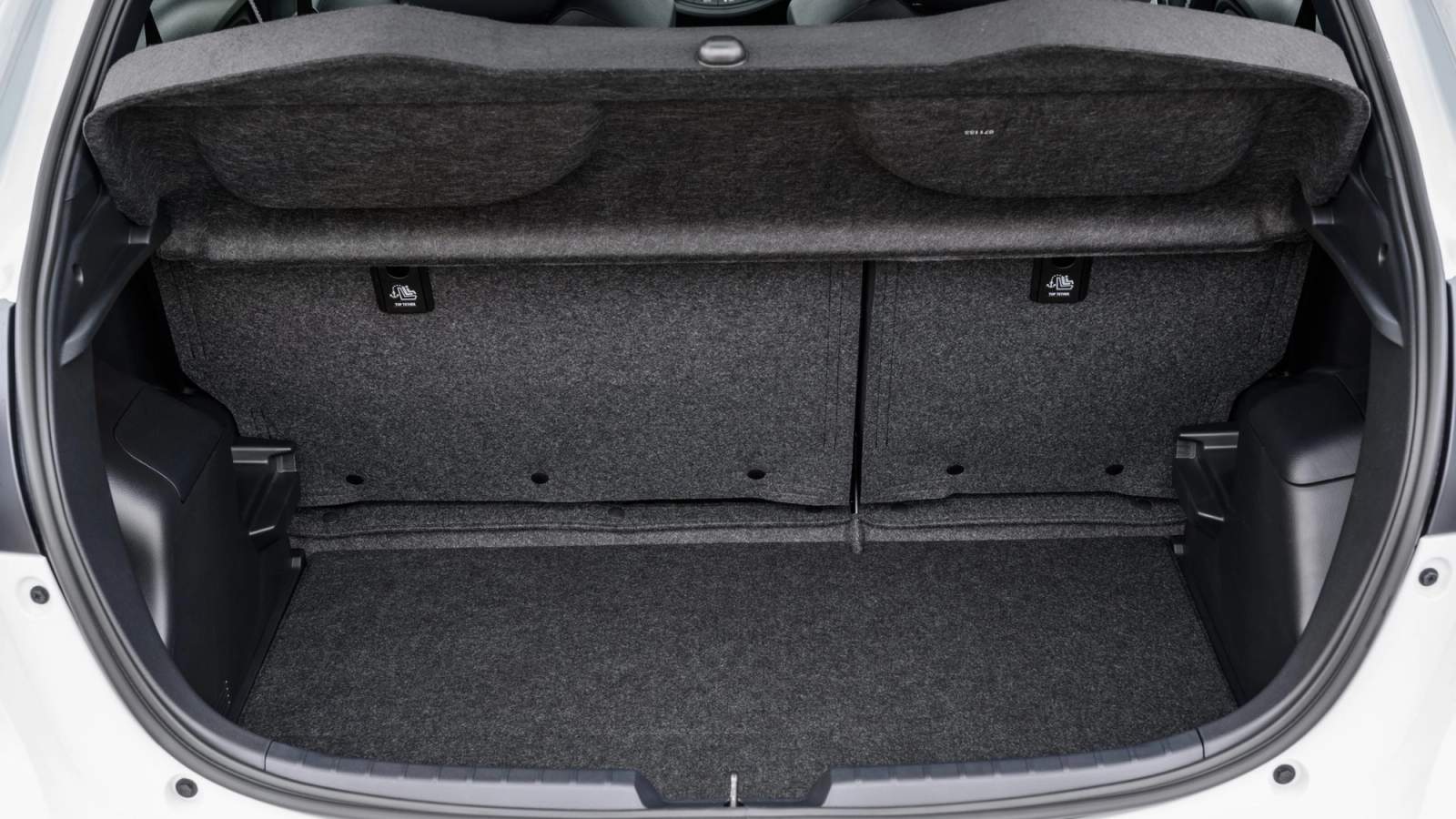 Toyota Yaris boot