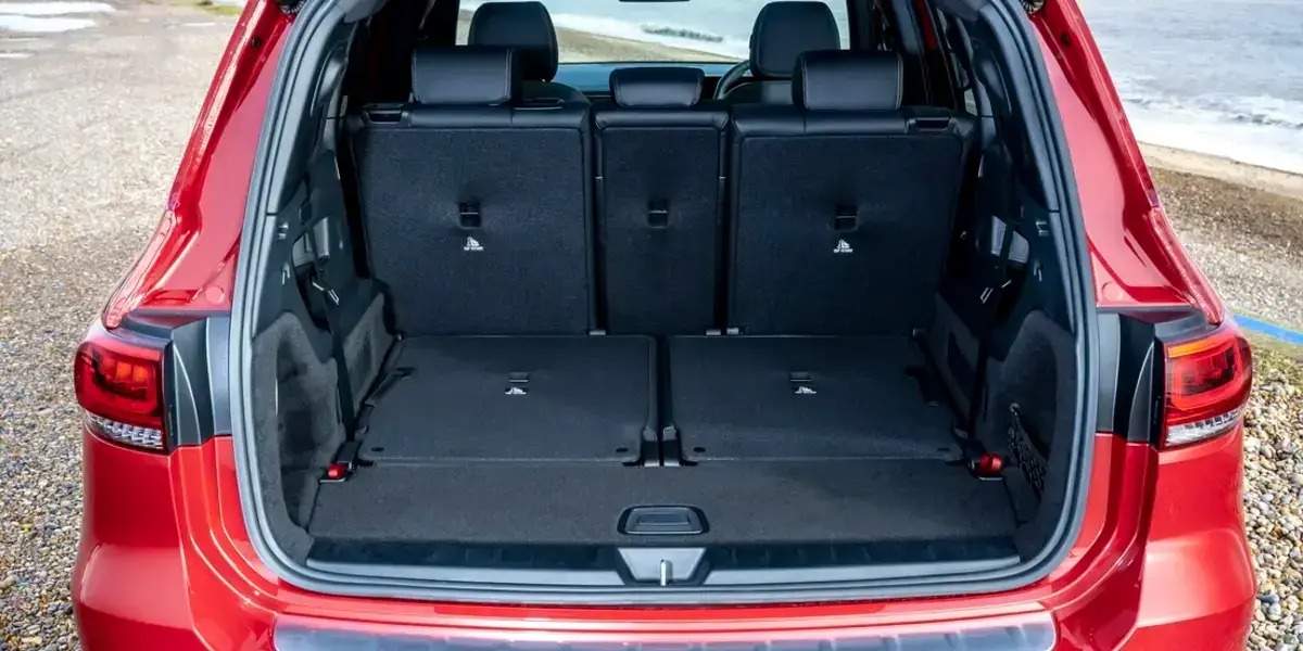 Mercedes GLS boot