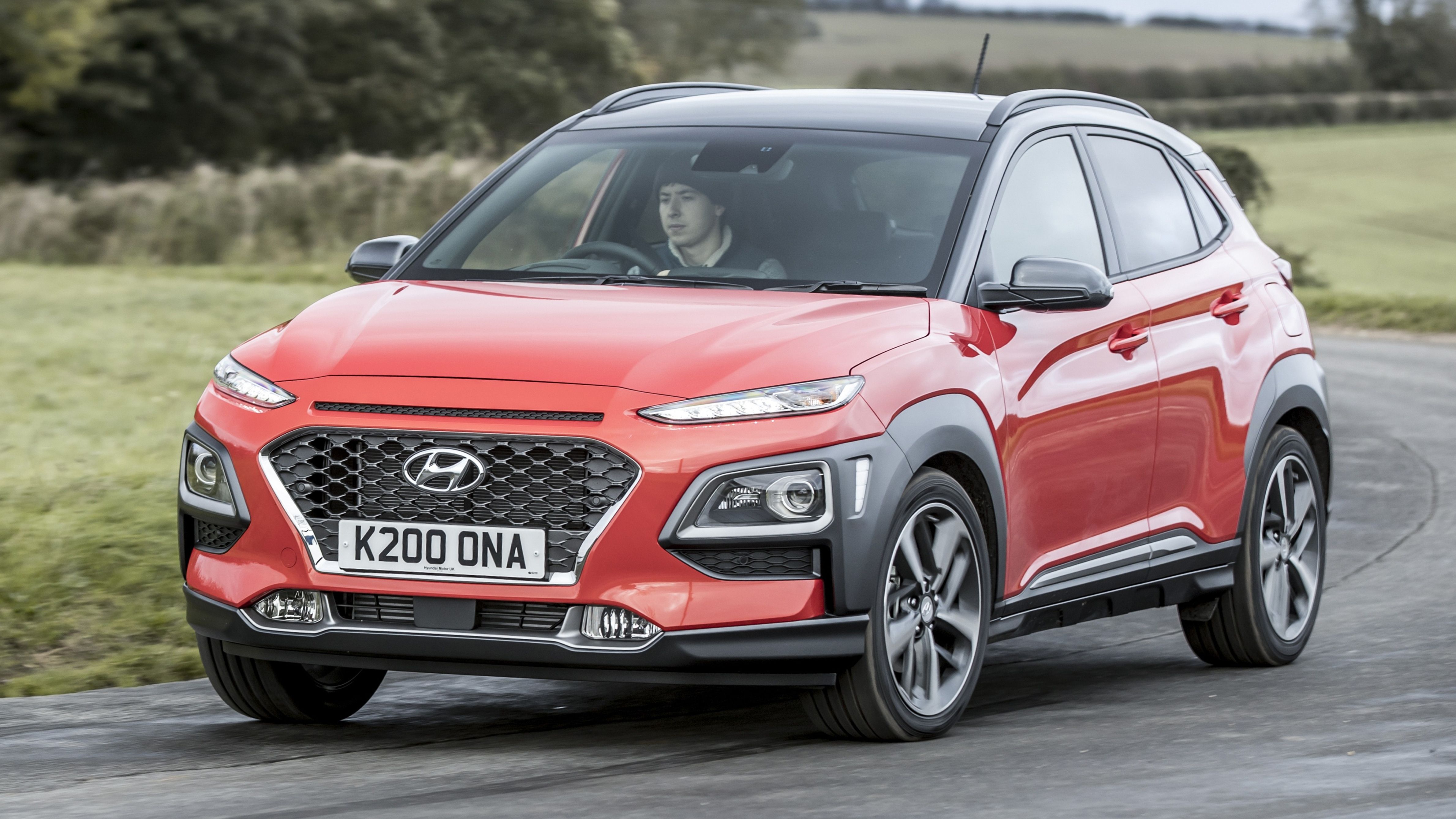 Hyundai KONA review image
