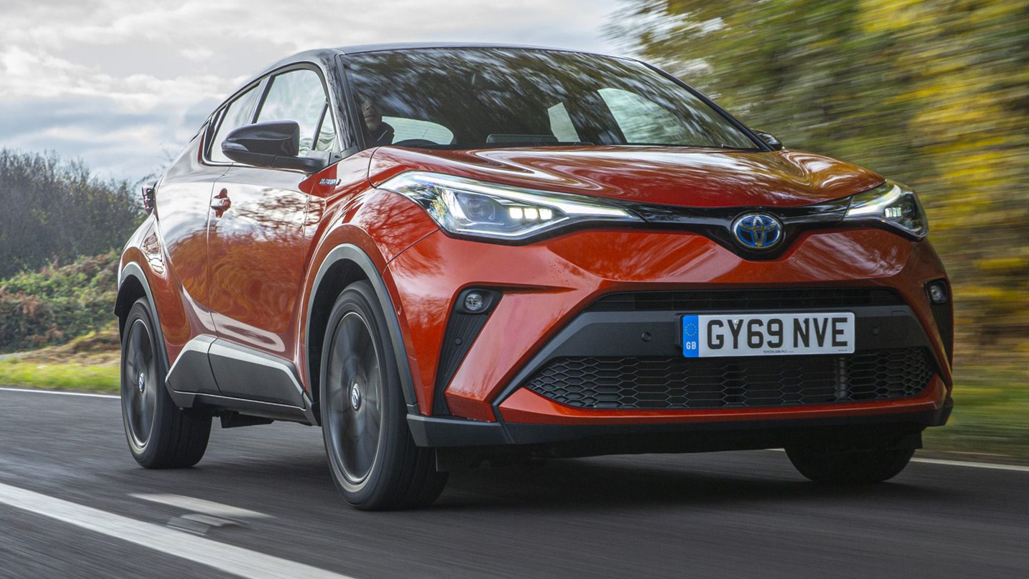 Toyota C-HR front driving