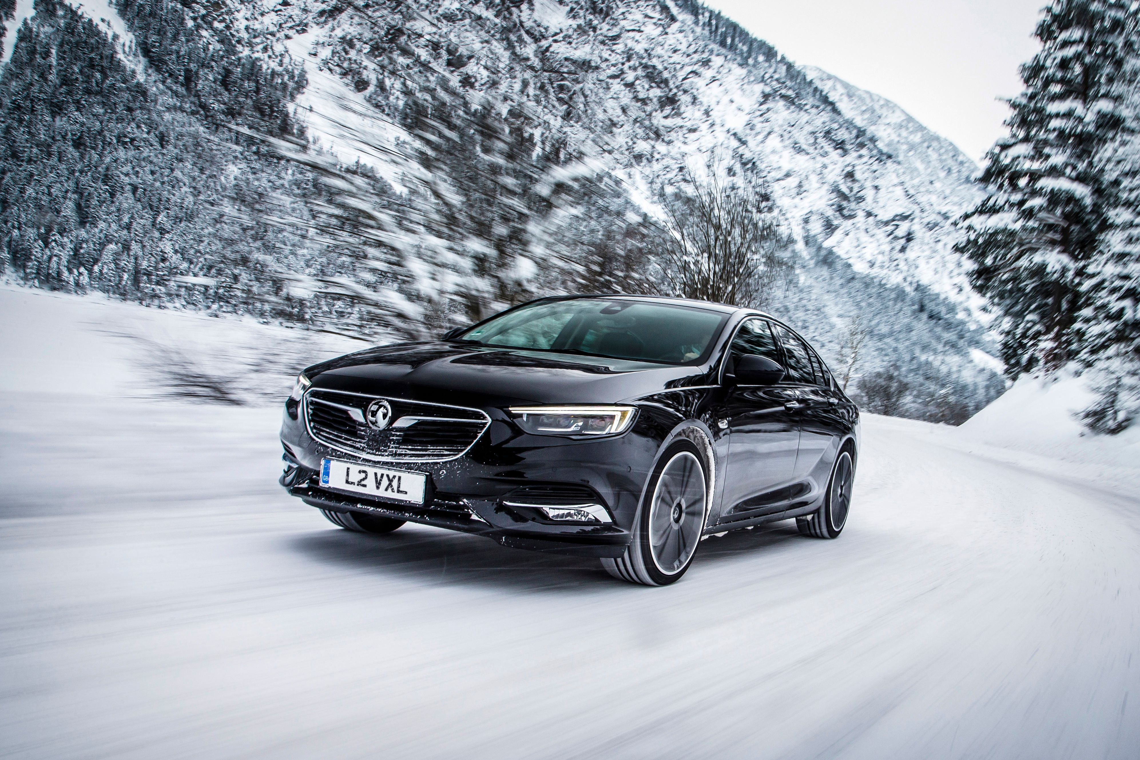 Winter car checklist: 10 top tips