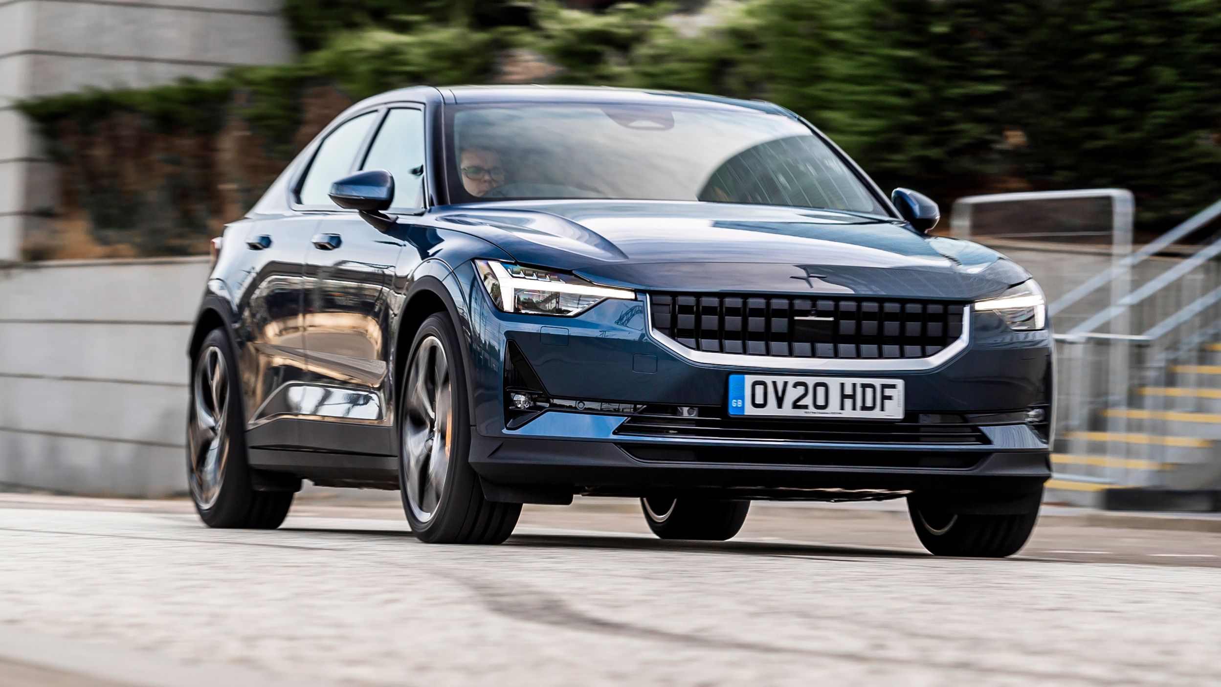 Polestar 2 front quarter