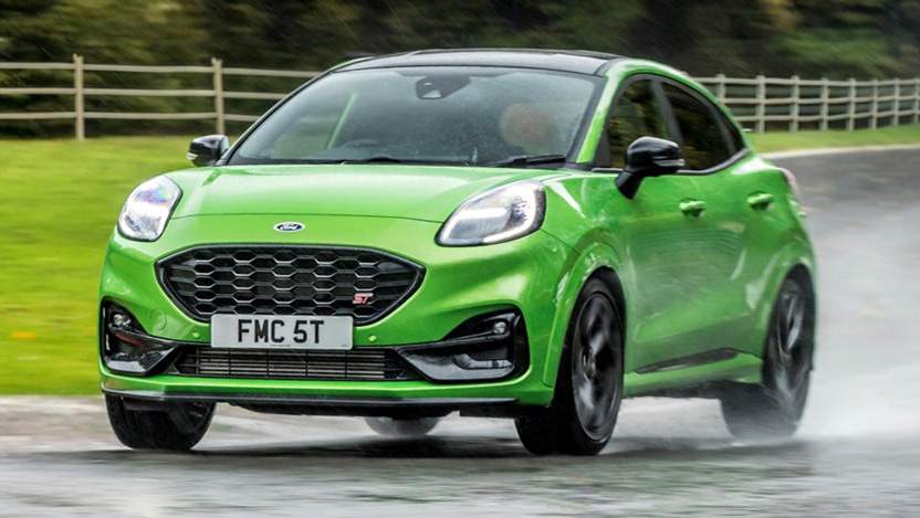 Ford Puma ST driving on a UK backroad