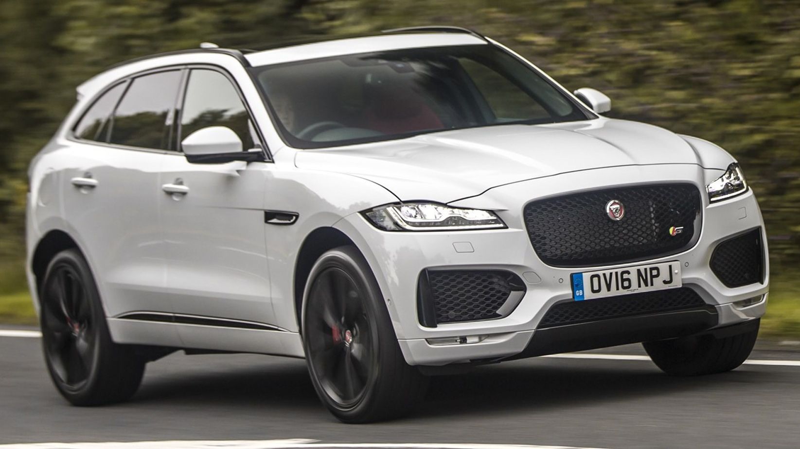 Jaguar F-Pace review image