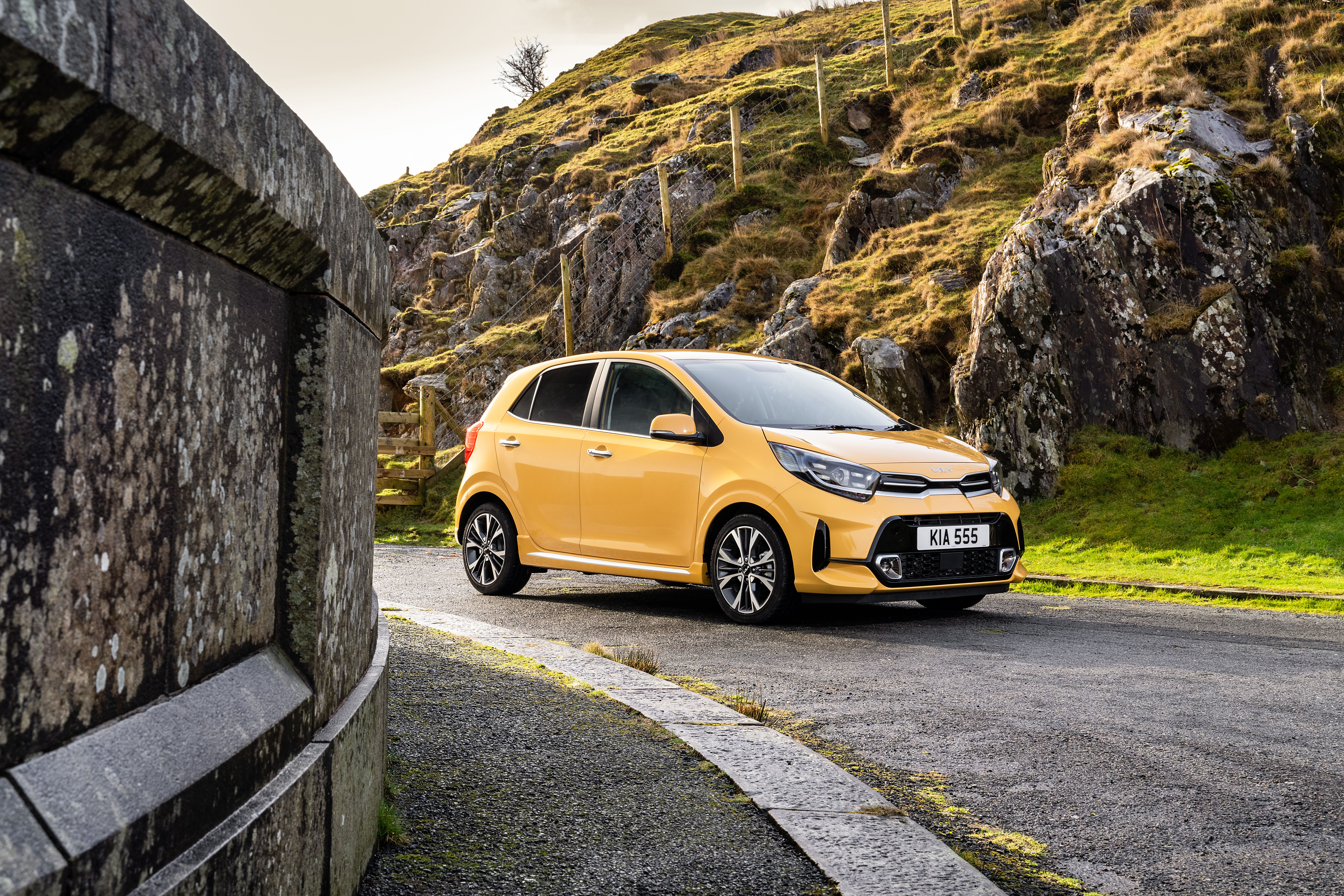 Yellow Kia Picanto 