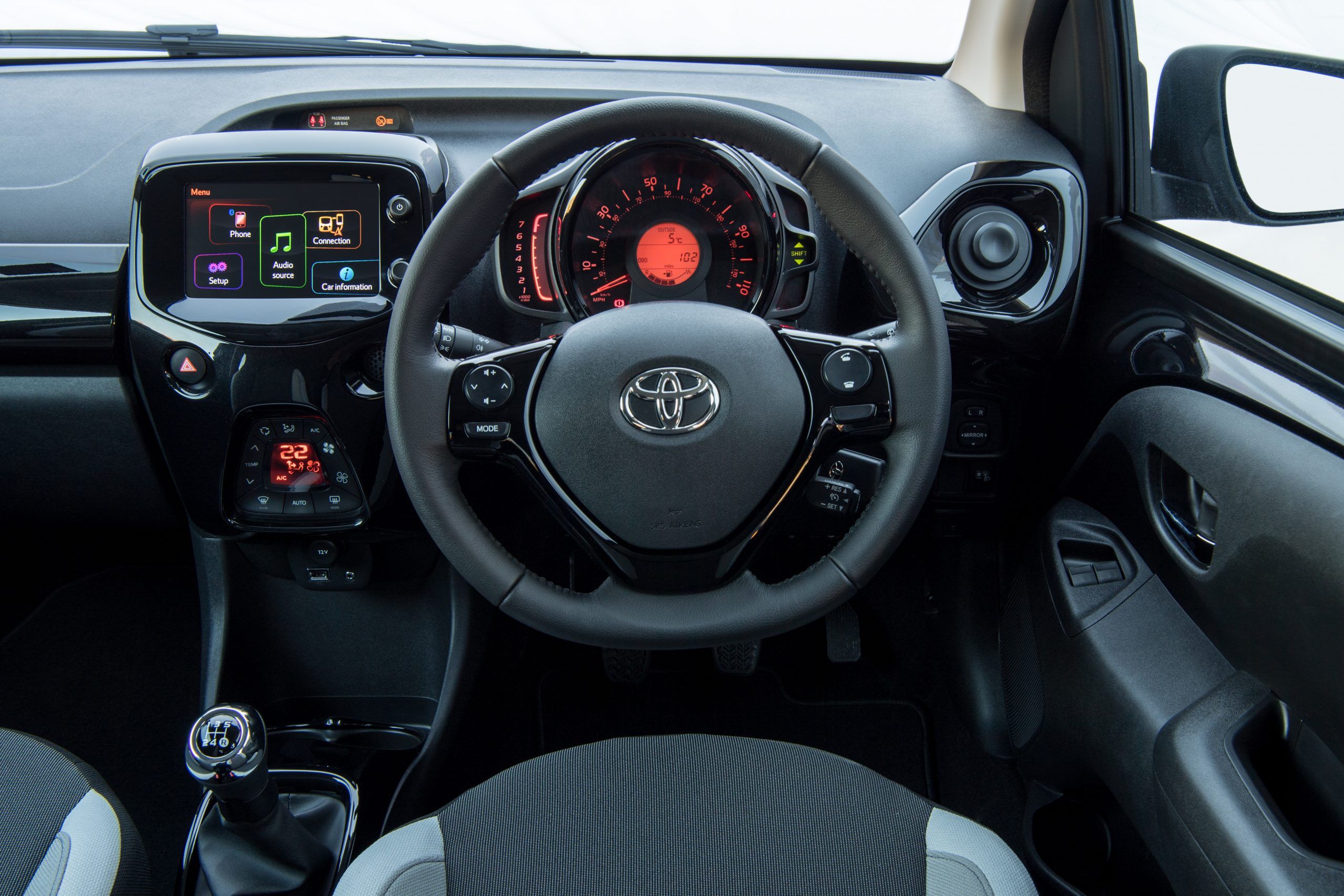 aygo interior 