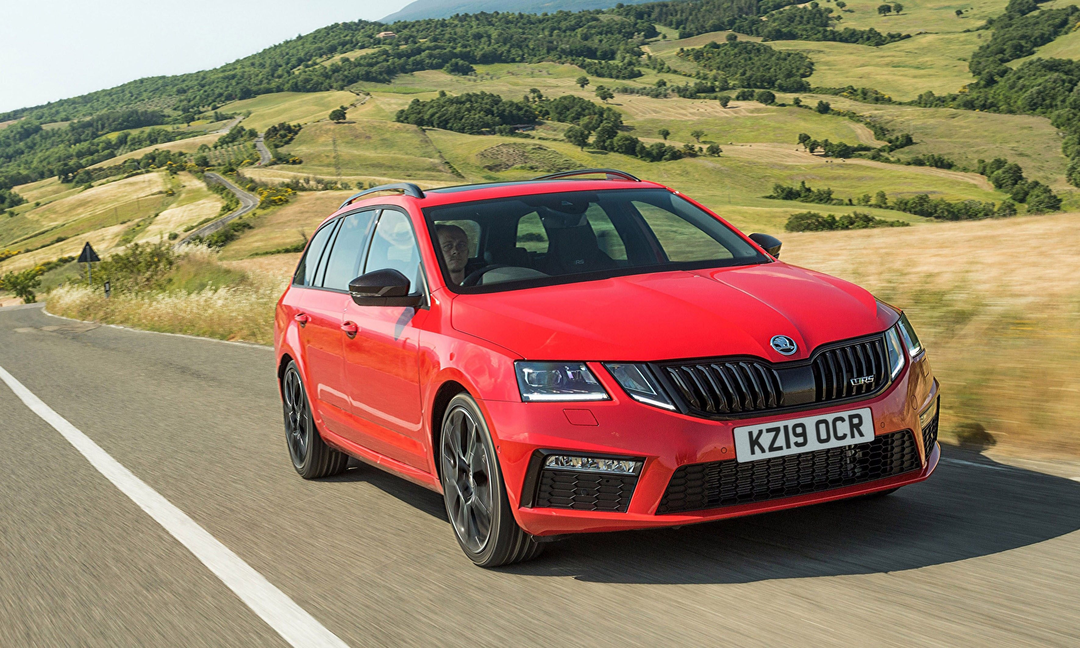 Red Skoda Octavia vRS driving