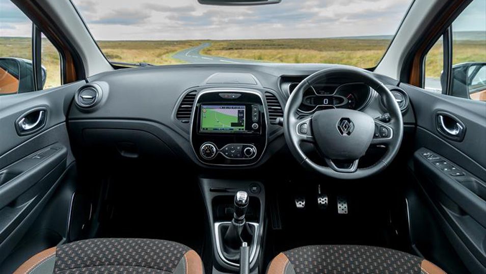 Renault Captur interior