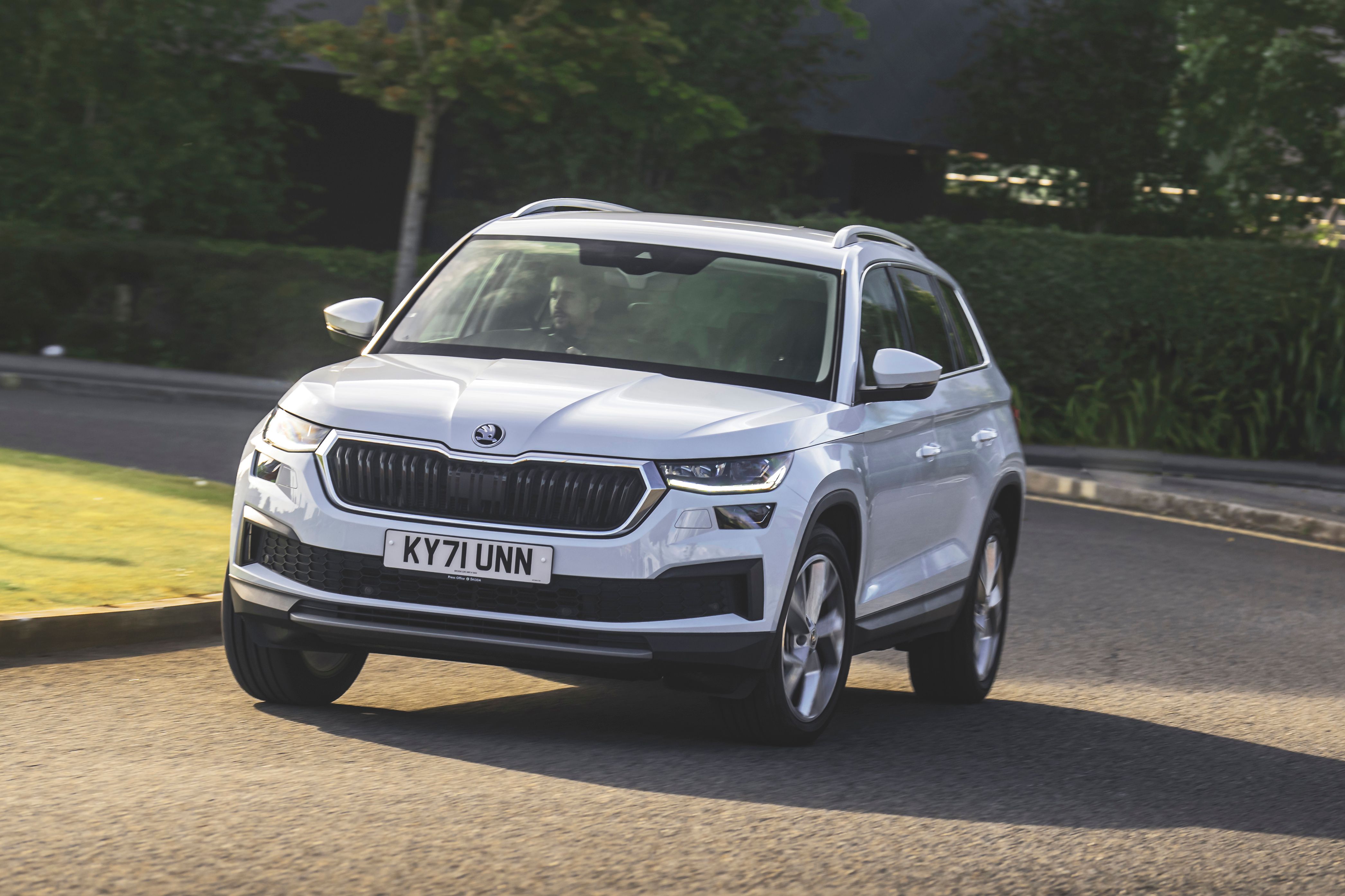 White Skoda Kodiaq driving
