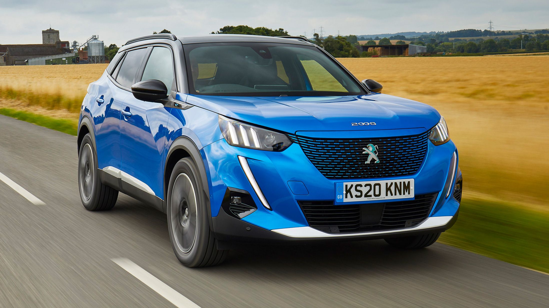 Peugeot E-2008 front quarter