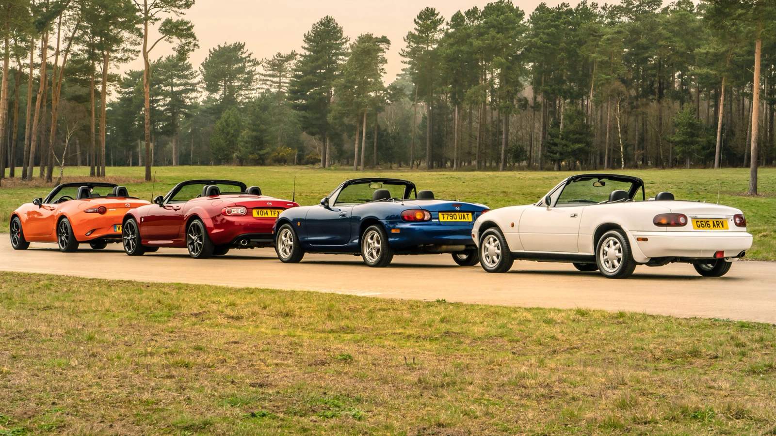 Mazda MX-5 generations lined up