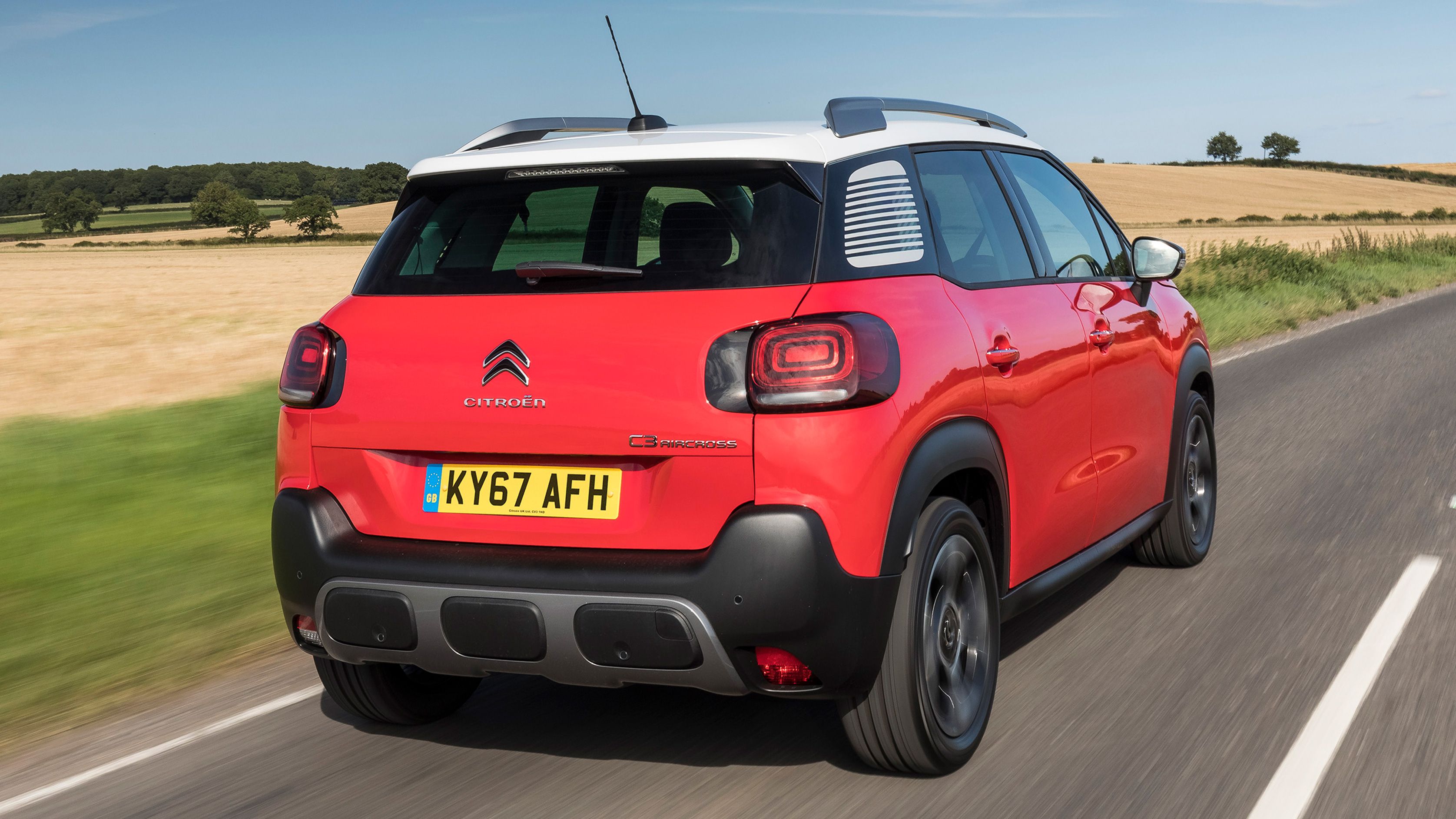 Citroen C3 Aircross rear driving