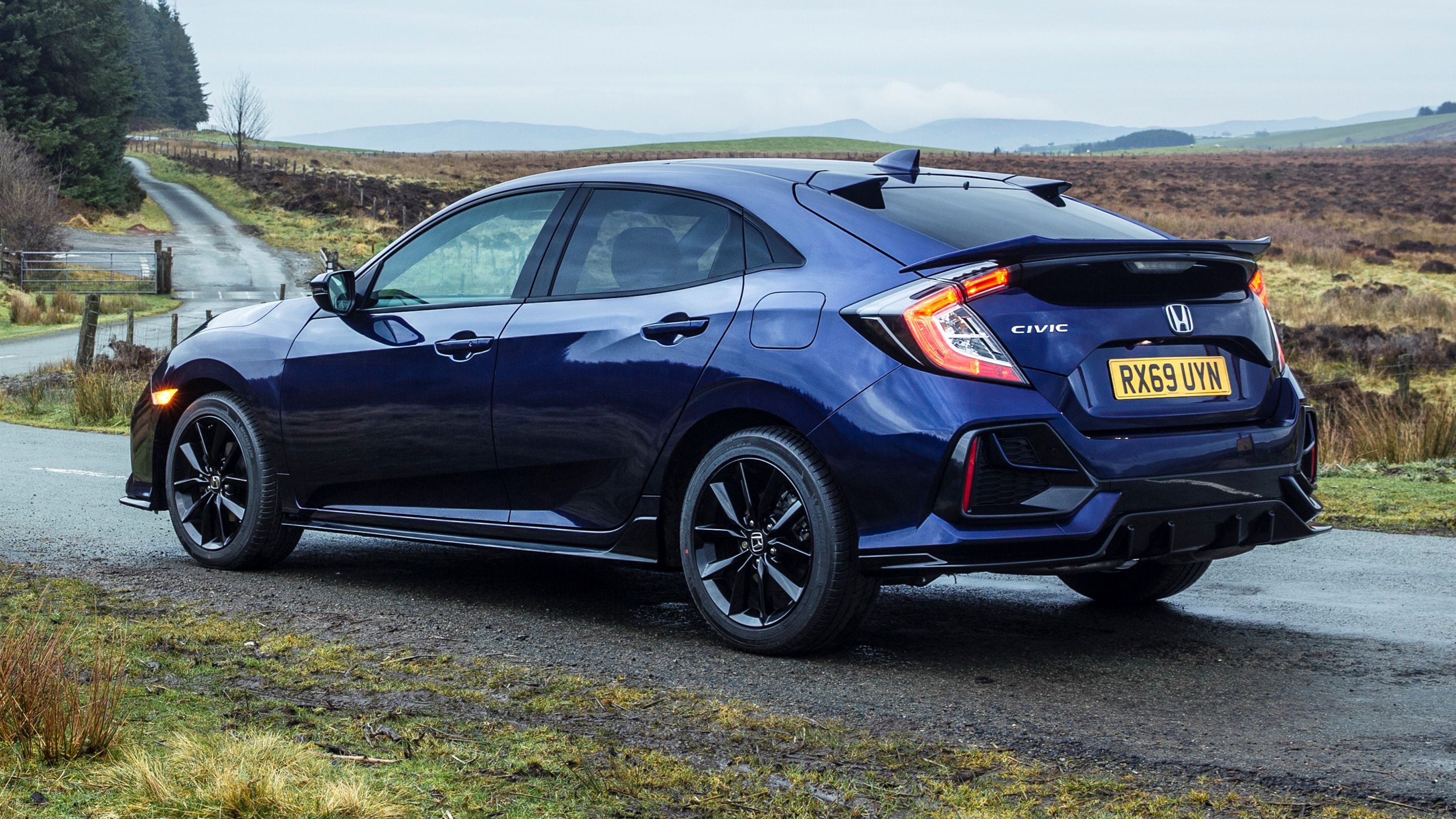 Honda Civic rear parked